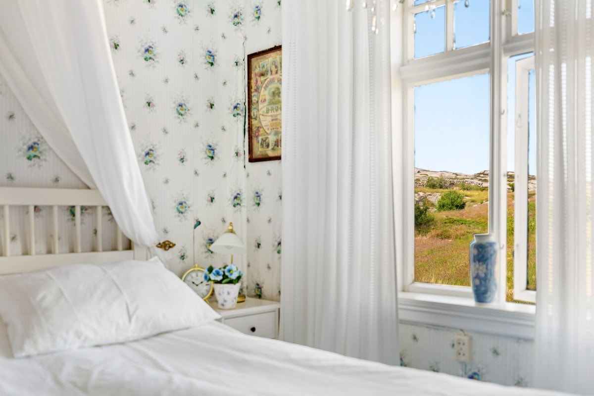 - Her har du utsikt over naturskjønne omgivelser i alle rom - Galleribilde