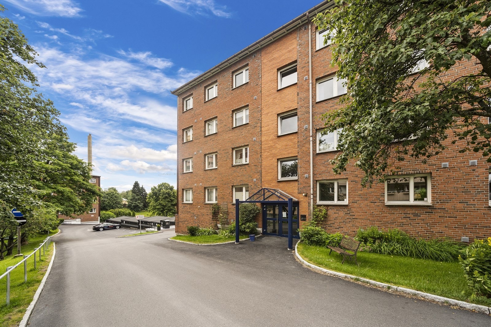 Fasade/inngangsparti Galleribilde
