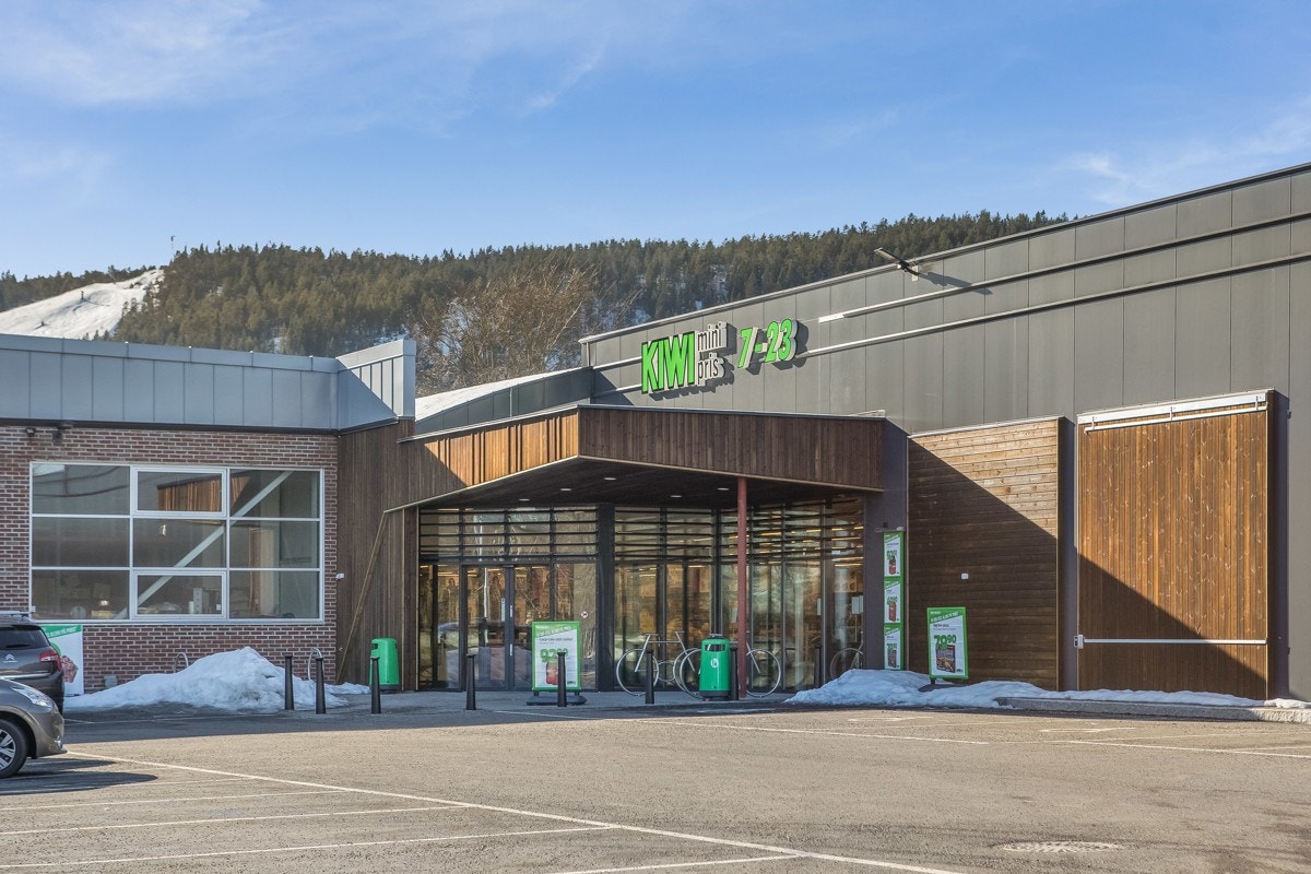 Like ved leiligheten er det nettopp åpnet en ny Kiwi-butikk. Galleribilde