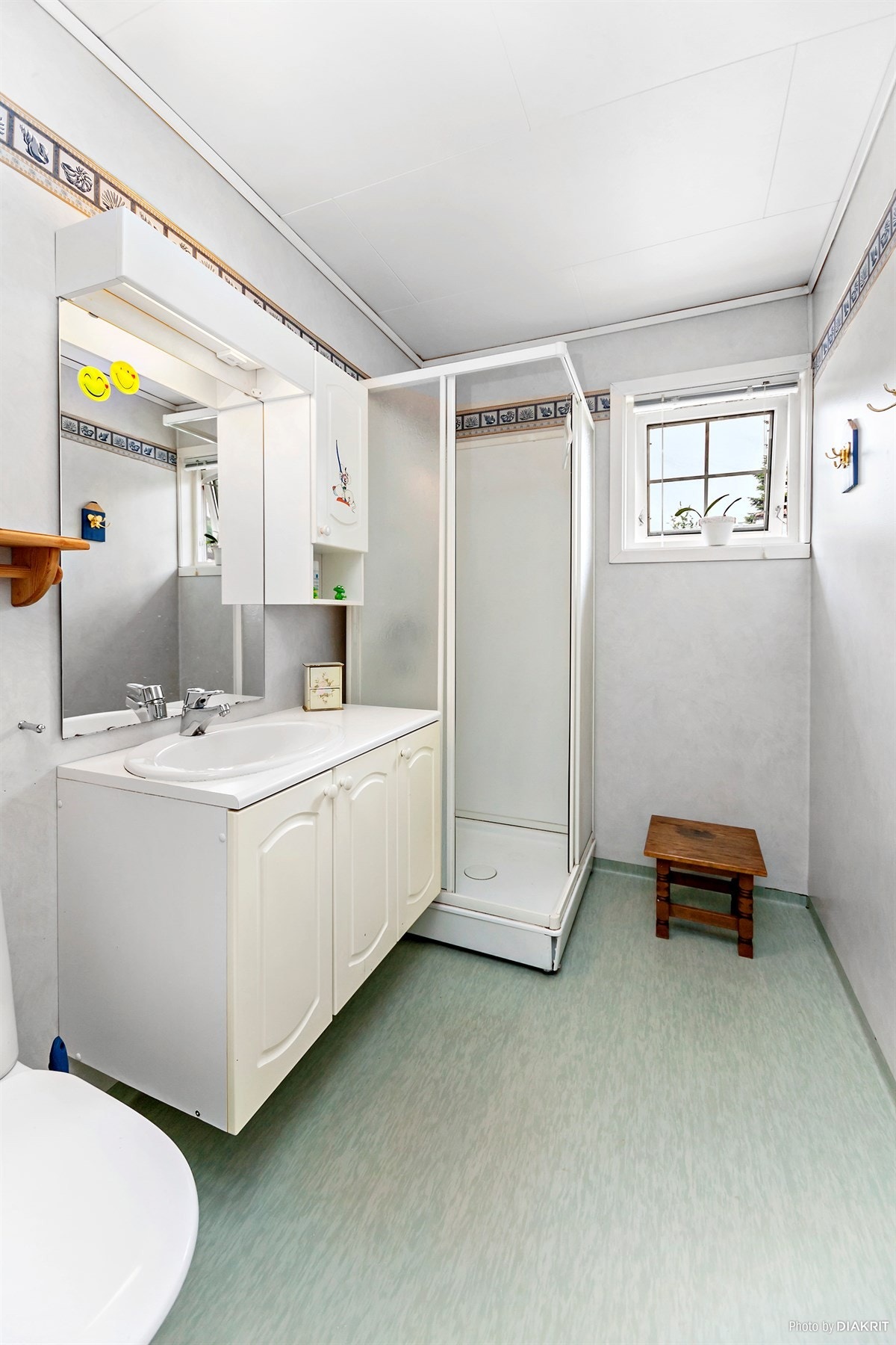 Bad i hovedetasjen. Galleribilde