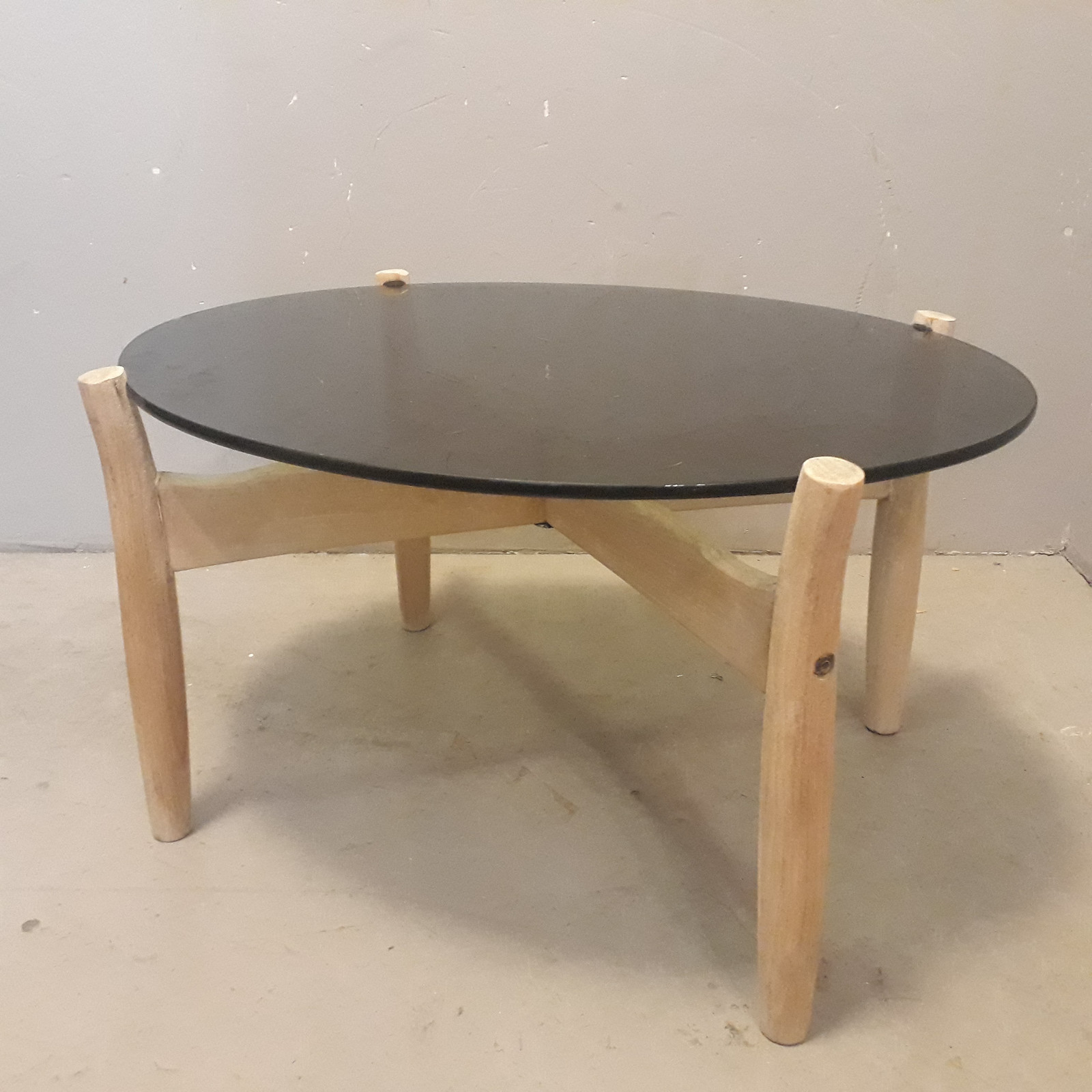 Div Små bord i teak | FINN.no Spisebord 'Mo' Teak Stål | VAREMERKER | |