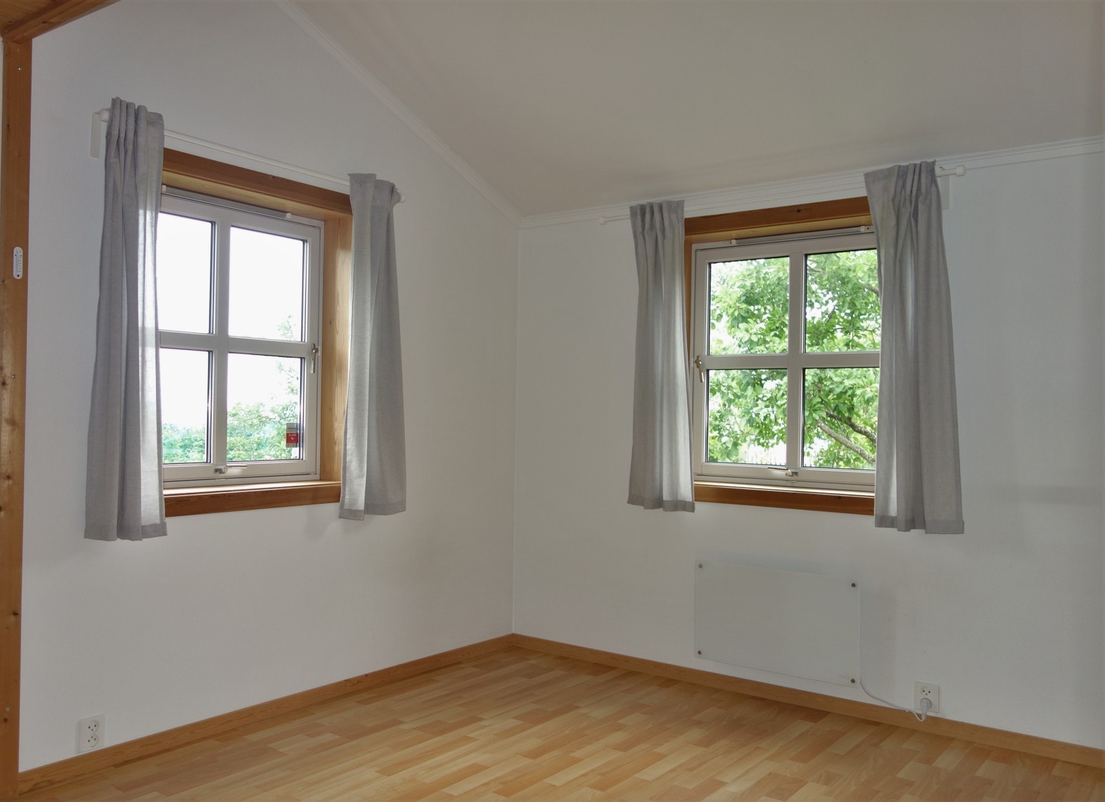 Soverom/arbeidsrom Galleribilde