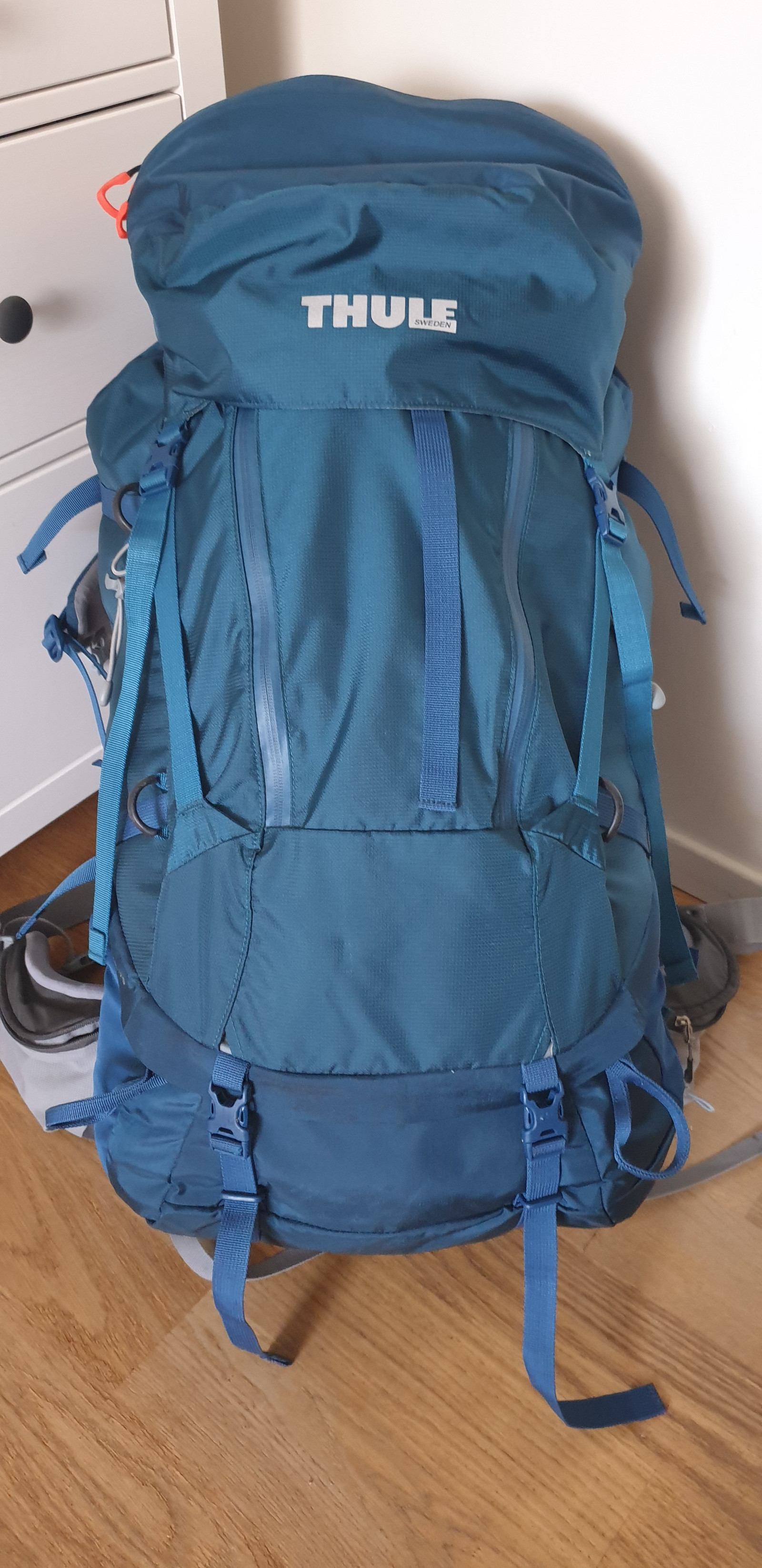 Thule Guidepost 75L | FINN.no Ryggsekk med Russ merke | FINN.no