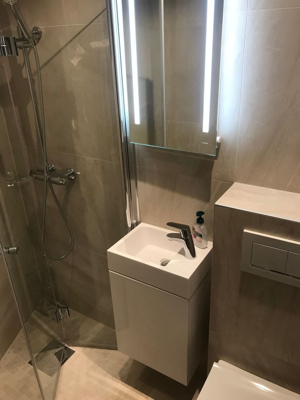 Bad 1 (oppusset 2020) Galleribilde