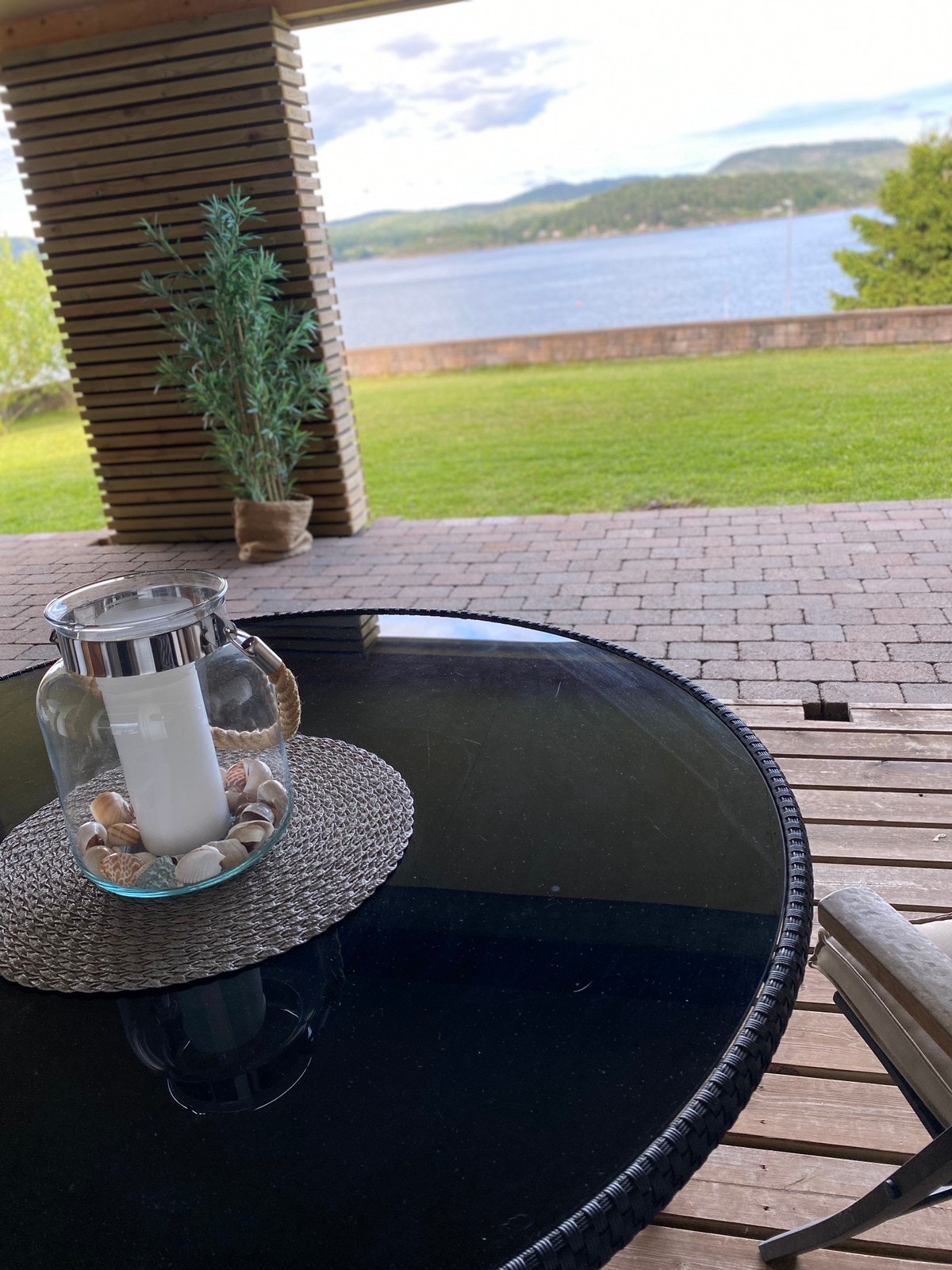 Uteplass Galleribilde