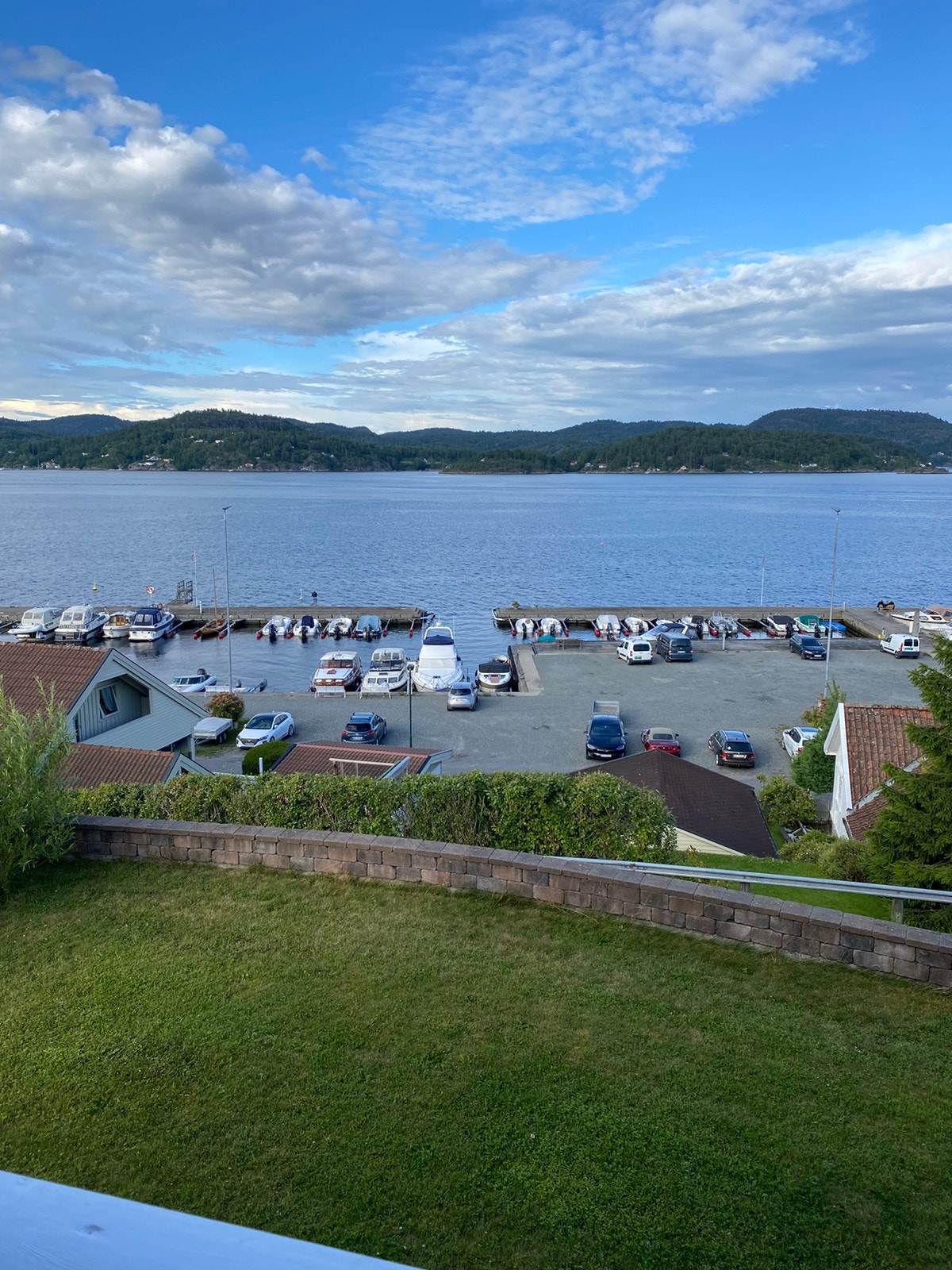 Bilde tatt fra etasjen over, for å vise «nabolaget» Galleribilde