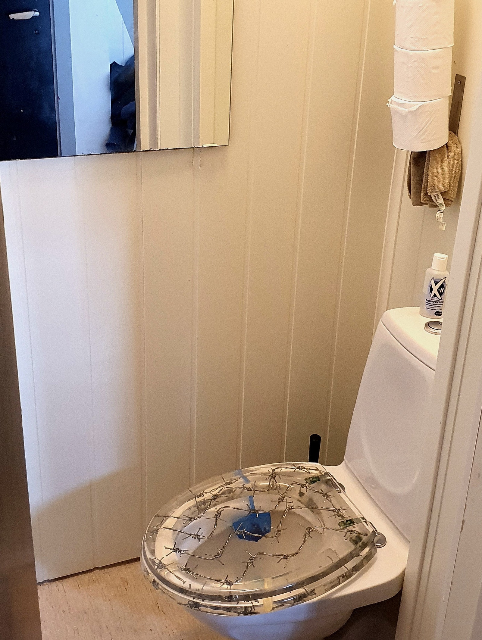 Toalett 1 etg. Galleribilde