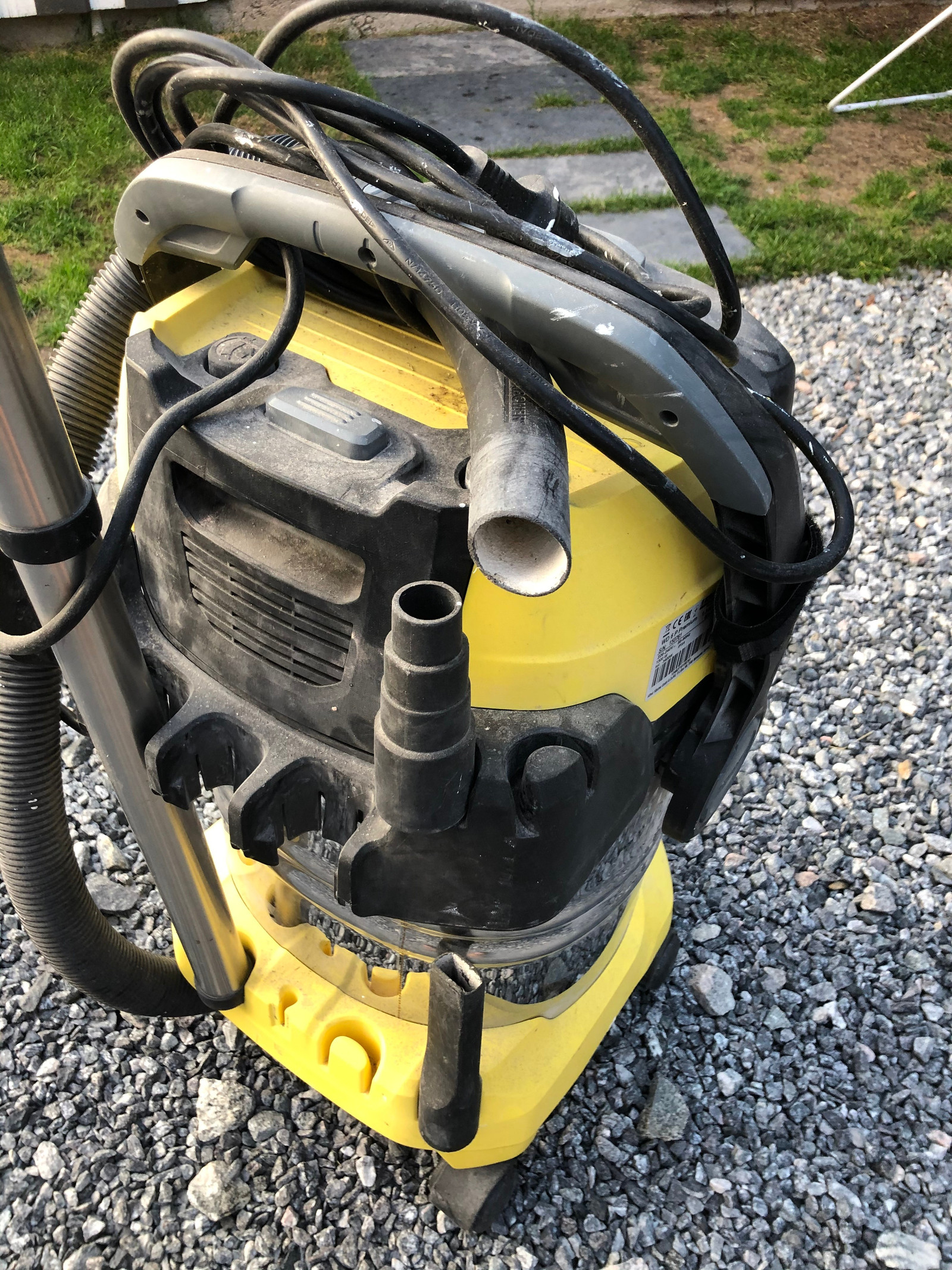 Kärcher WD 6 P Premium støvsuger | FINN.no Kärcher WD 6 P PREMIUM Grovstøvsuger kr 2199, | FINN.no