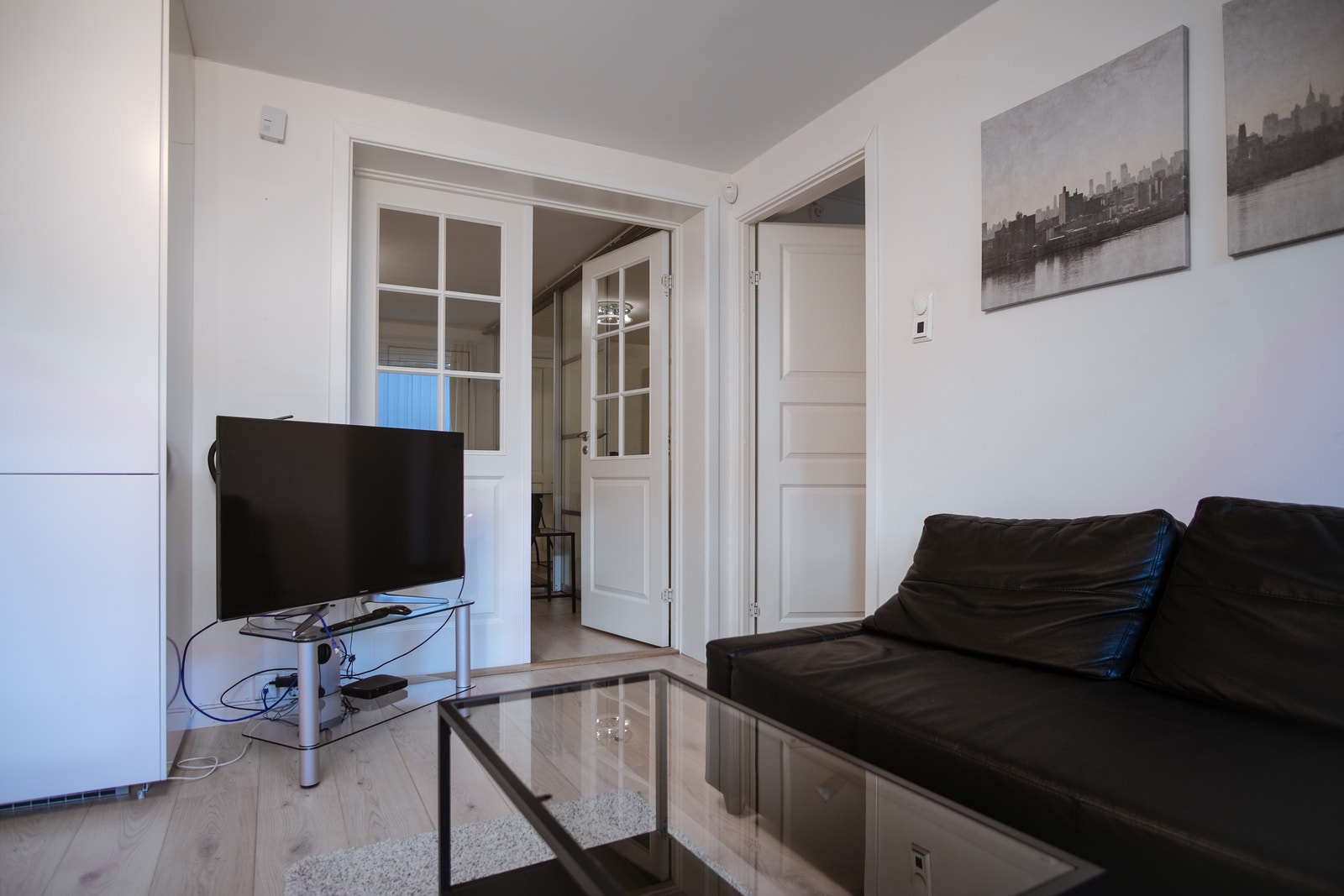 Fin og moderne Smart-TV Galleribilde