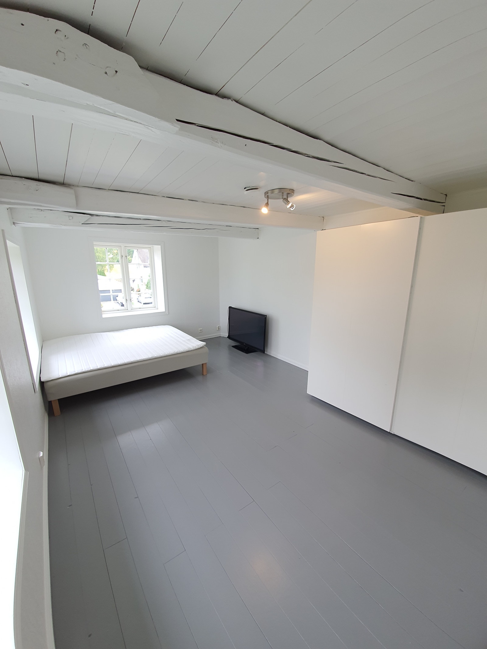 Soverom 6 har 160 seng Galleribilde