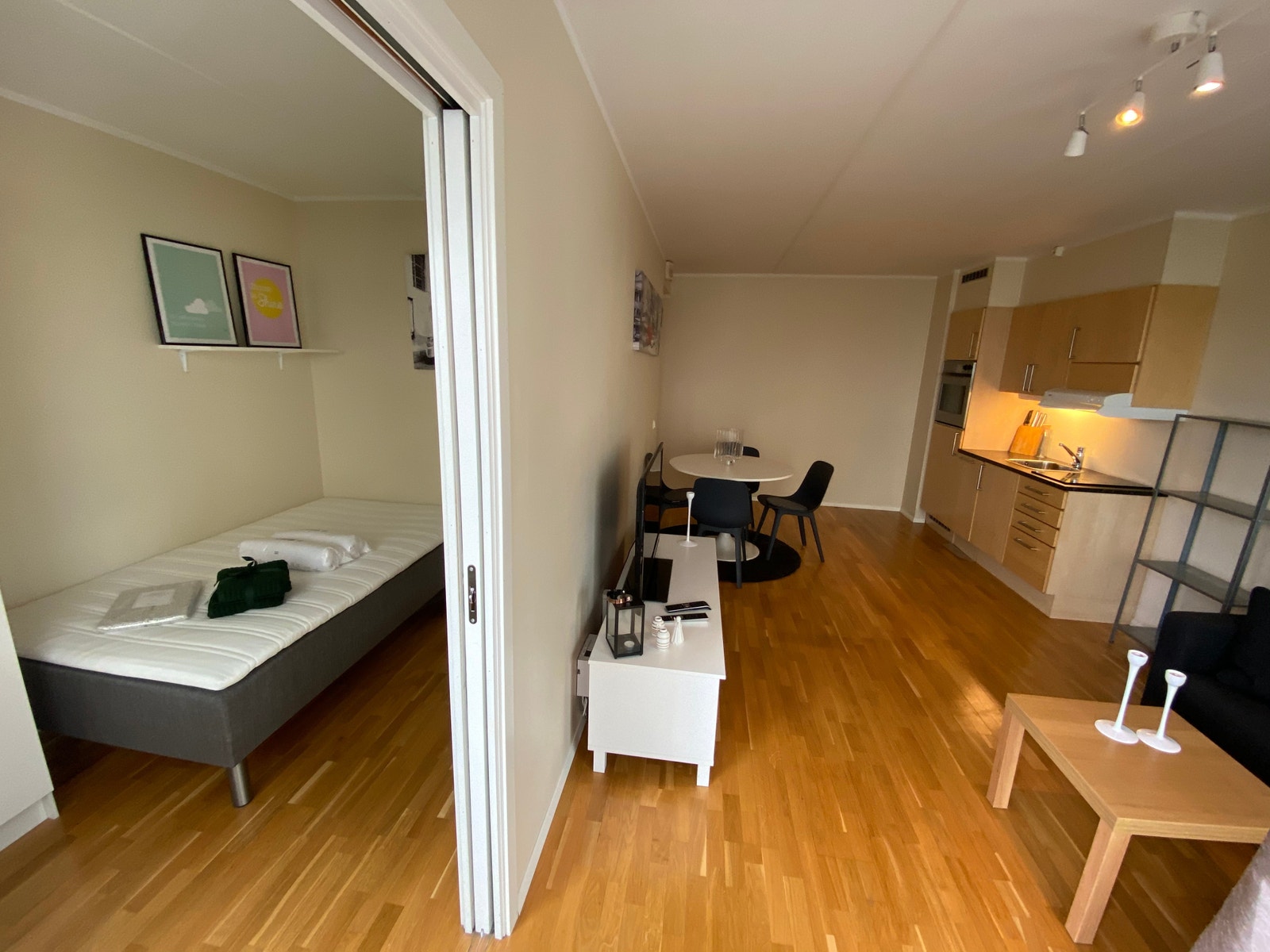 Stue inngang soverom Galleribilde