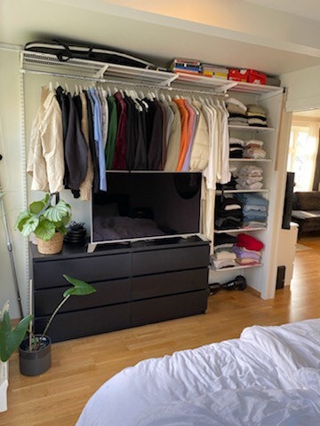 Vegghengt garderobe løsning Galleribilde