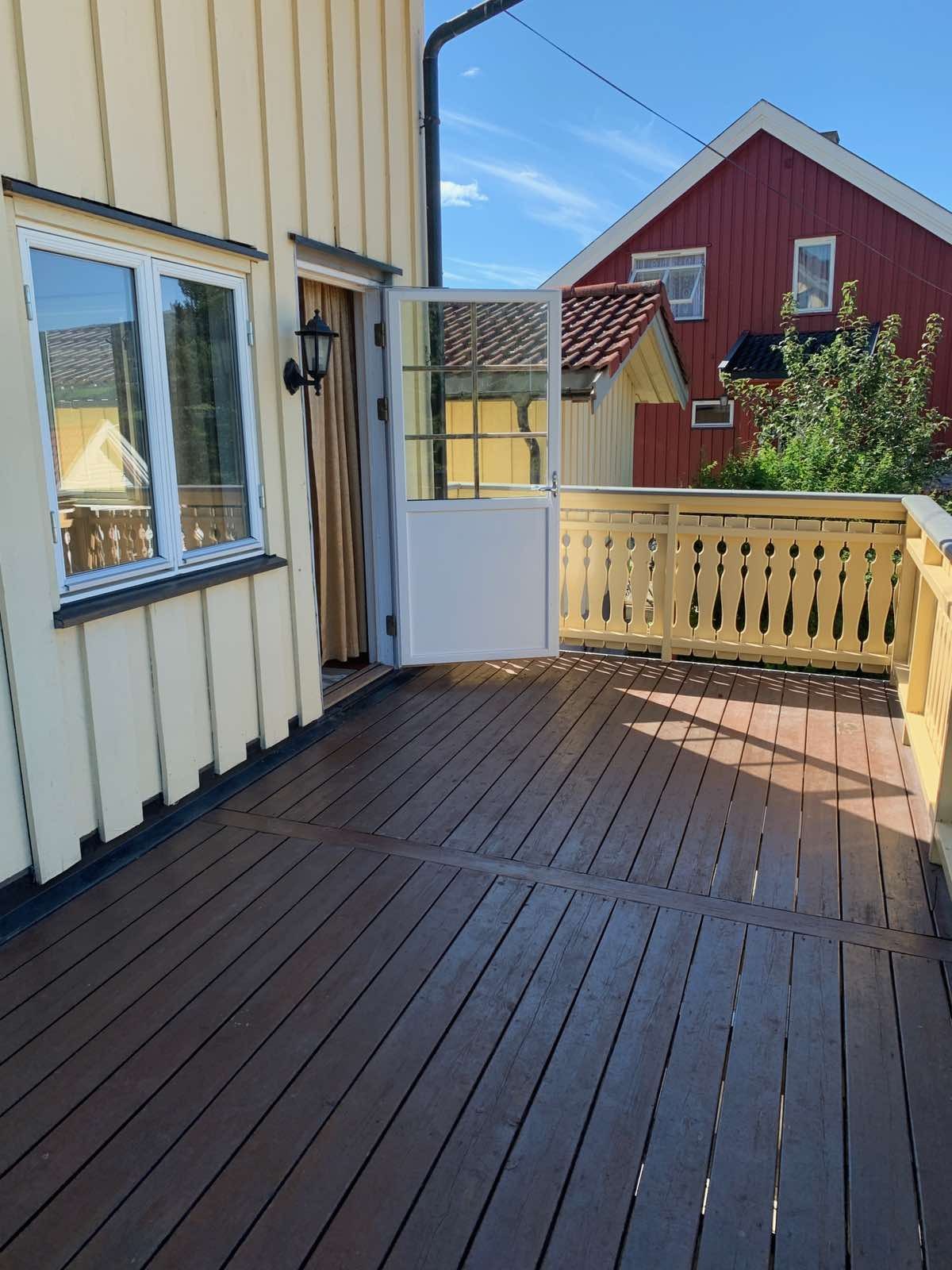 Uteplass Galleribilde