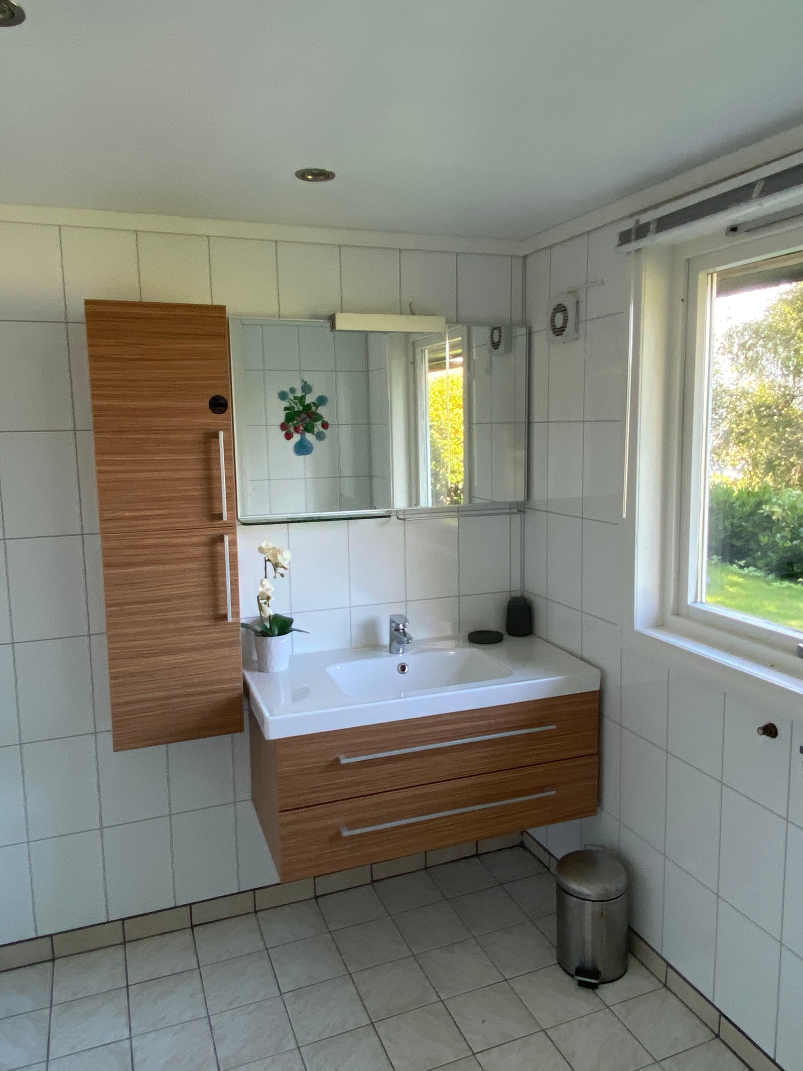 Lyst og moderne bad. Galleribilde