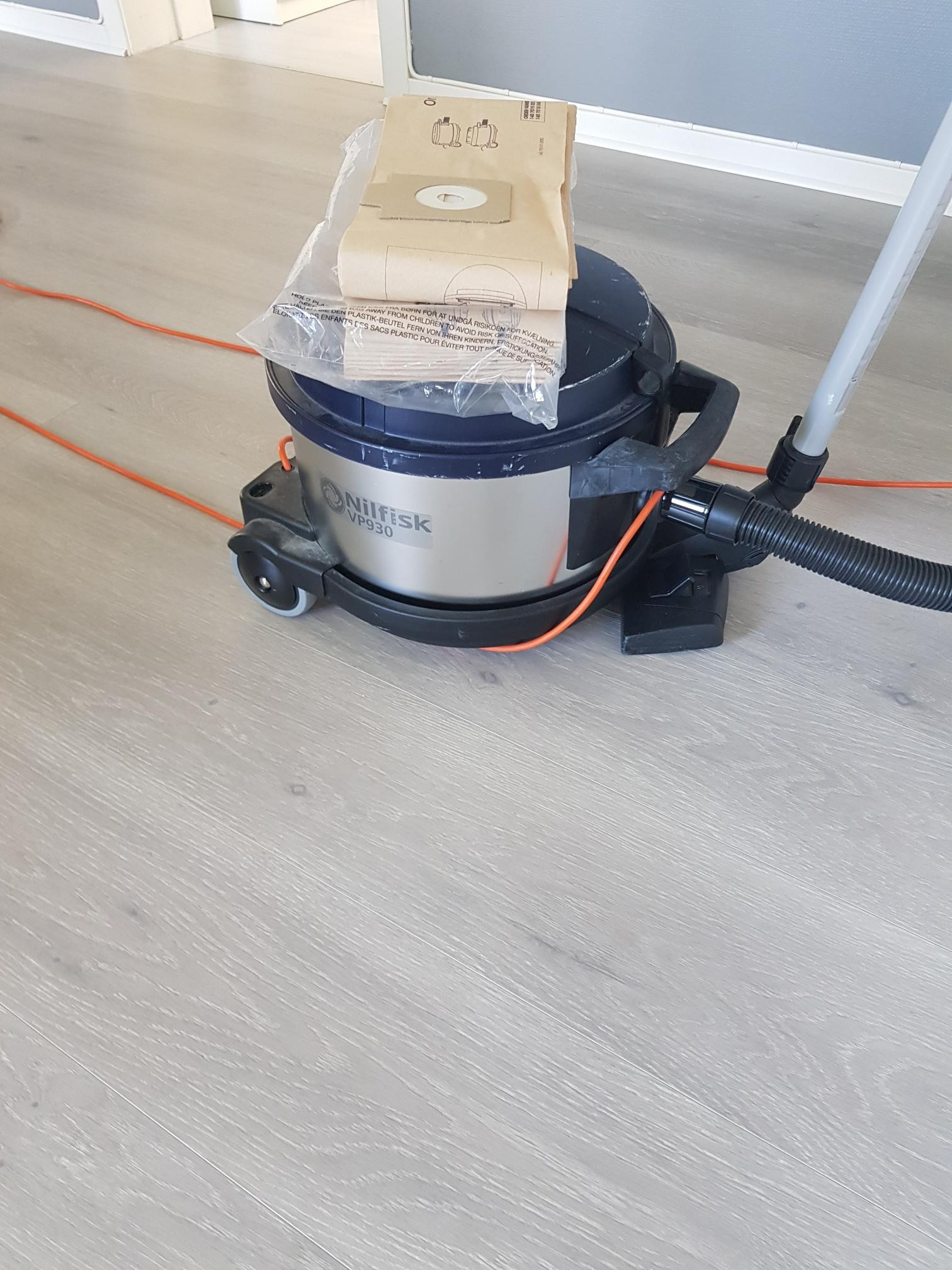 nilfisk vp930 industri støvsuger til salgs med poser. | FINN.no nilfisk vp930 industri støvsuger til salgs med poser. | FINN.no
