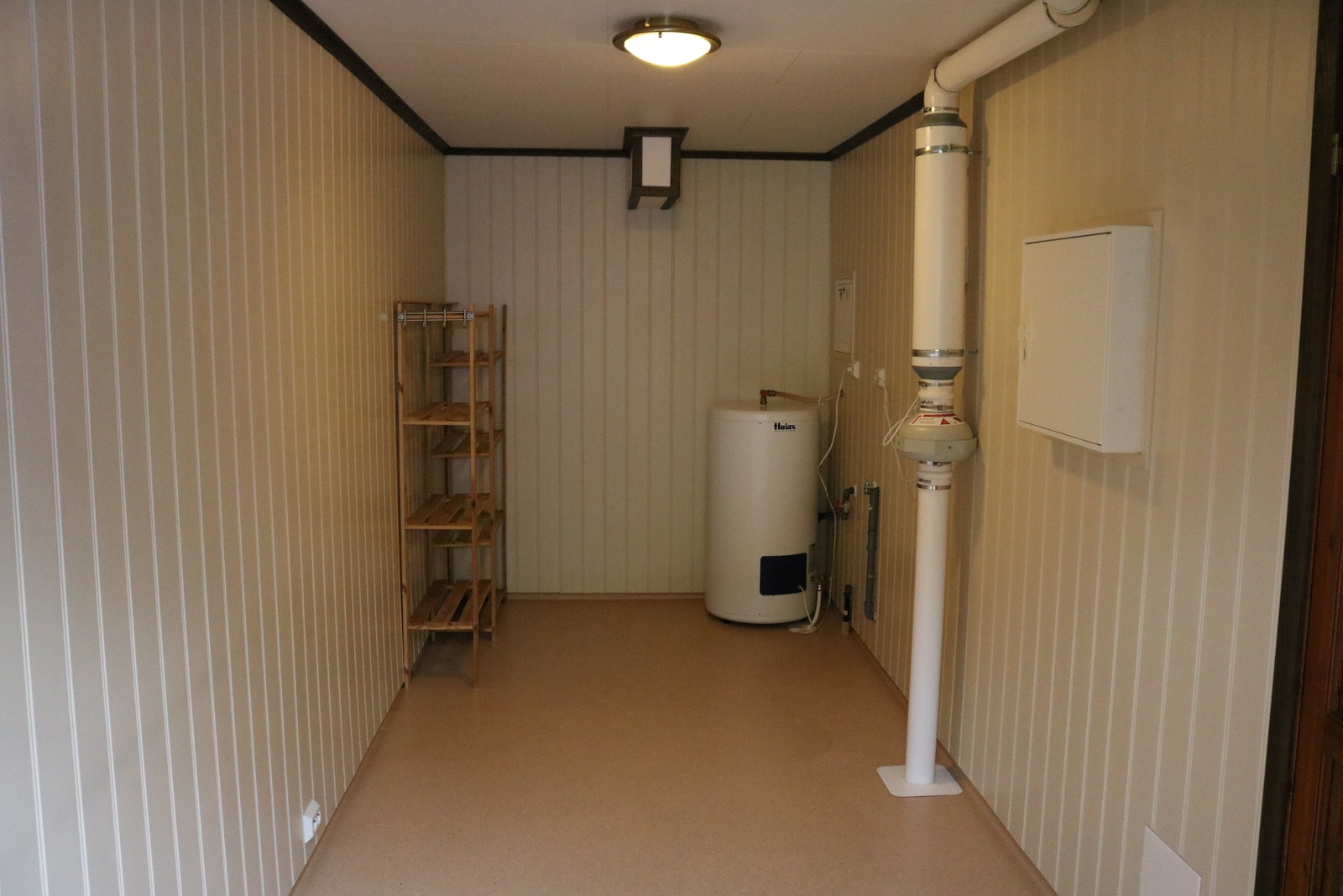 Vaskerom/ bod Galleribilde