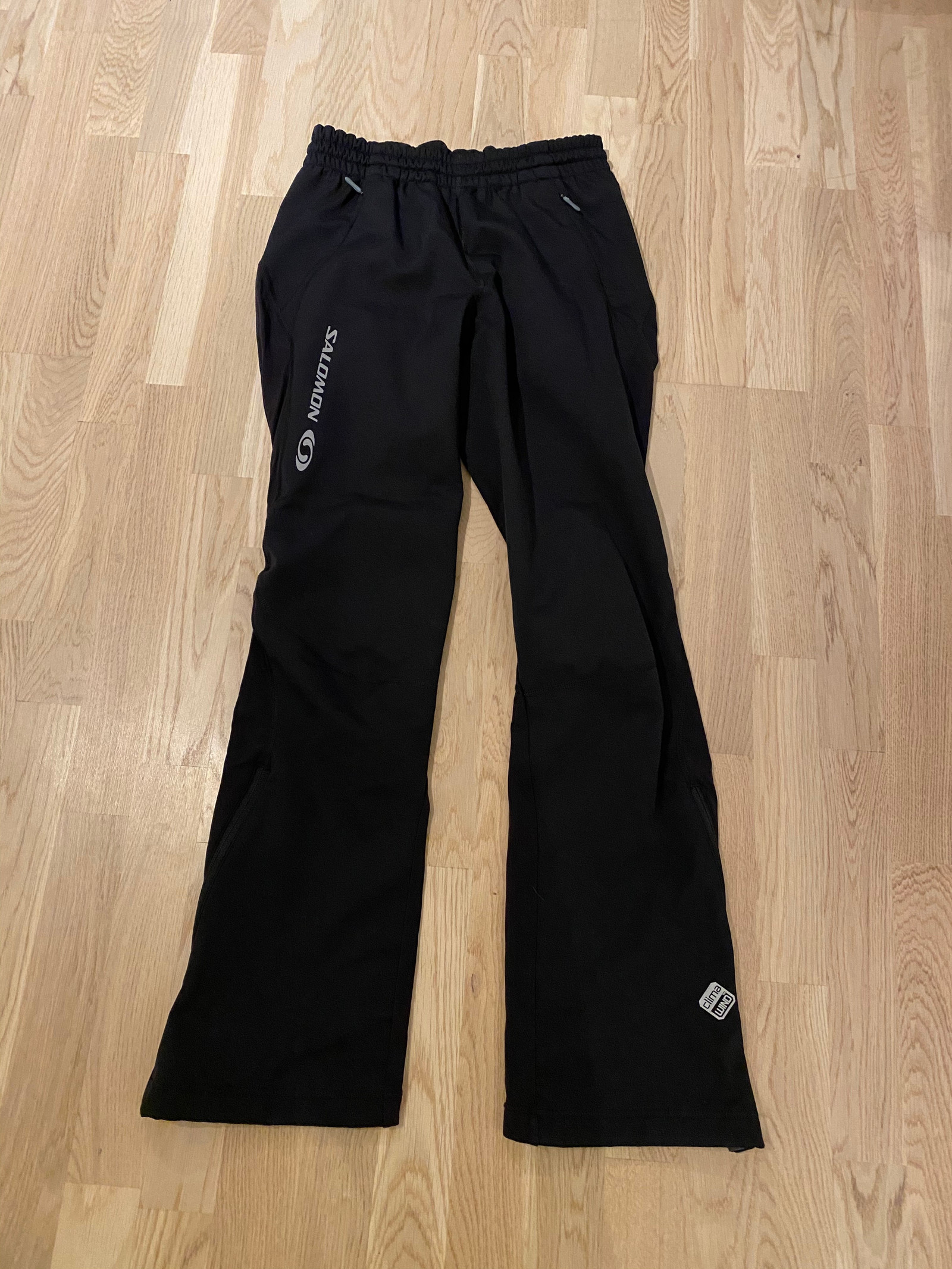 Salomon skiløpebuksa str M | FINN.no Salomon alpin bukse str.S | FINN.no