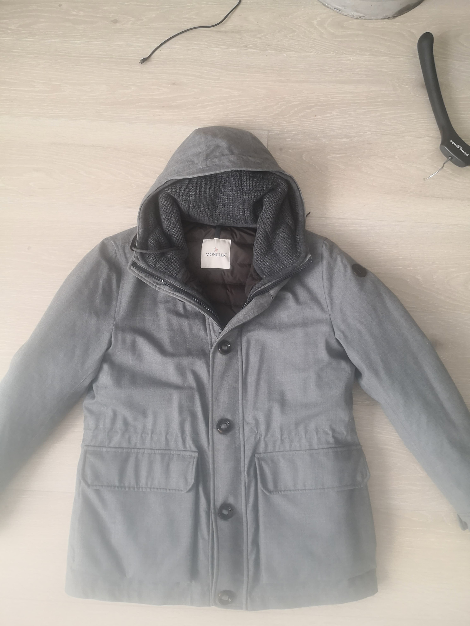 Moncler dunjakke | FINN.no Gray Jacket Moncler Dunjakker - Dameklær er billig