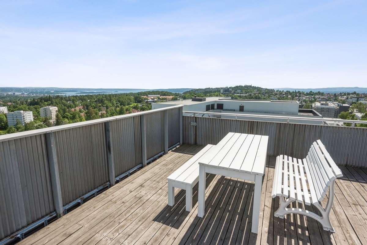 Borettslaget har flott takterrasse Galleribilde