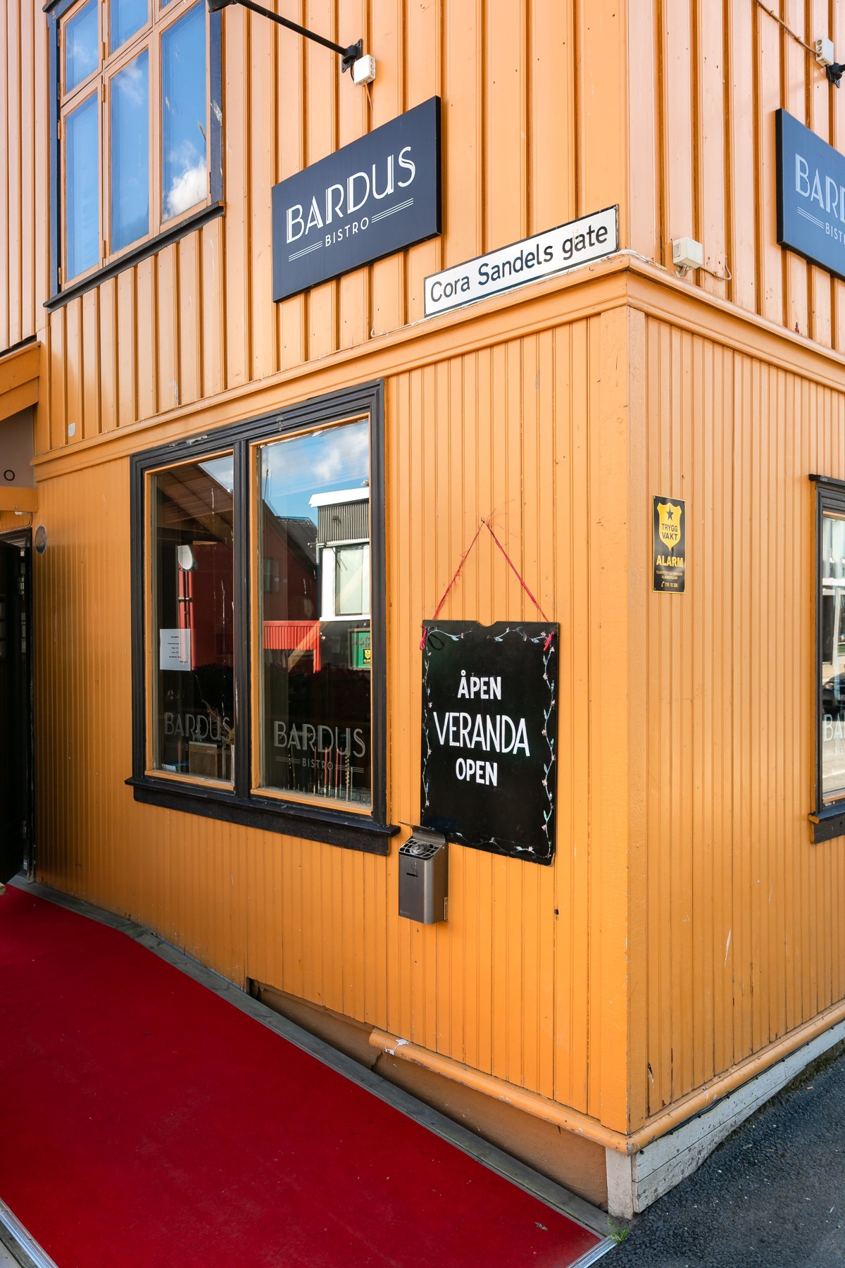 Kort gange til byens mest populære kaféer og resturanter