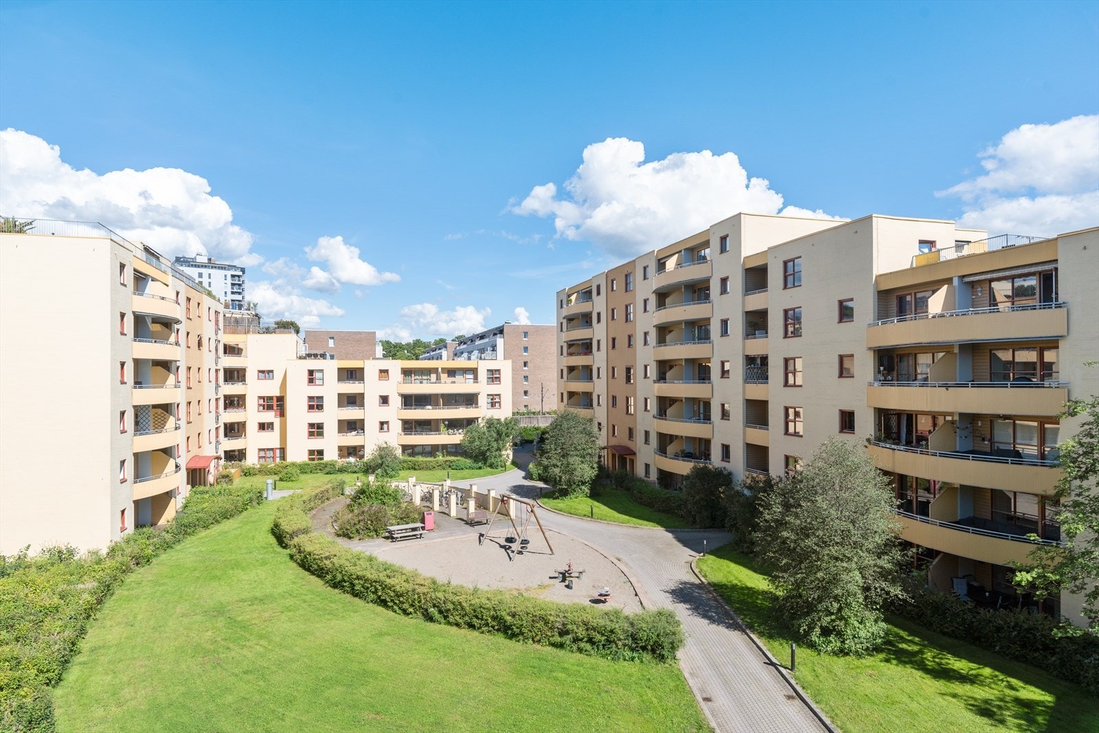 Jordal terrasse er et veldrevet sameie på 315 seksjoner. Galleribilde
