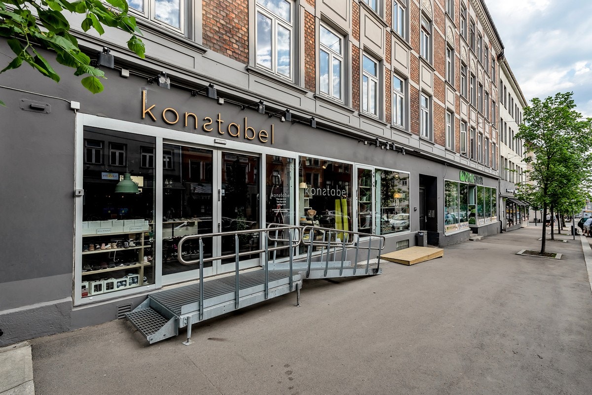 Konstabel er en hyggelig interiørbutikk, med tidsriktige merkevarer, sko og barneklær. Galleribilde