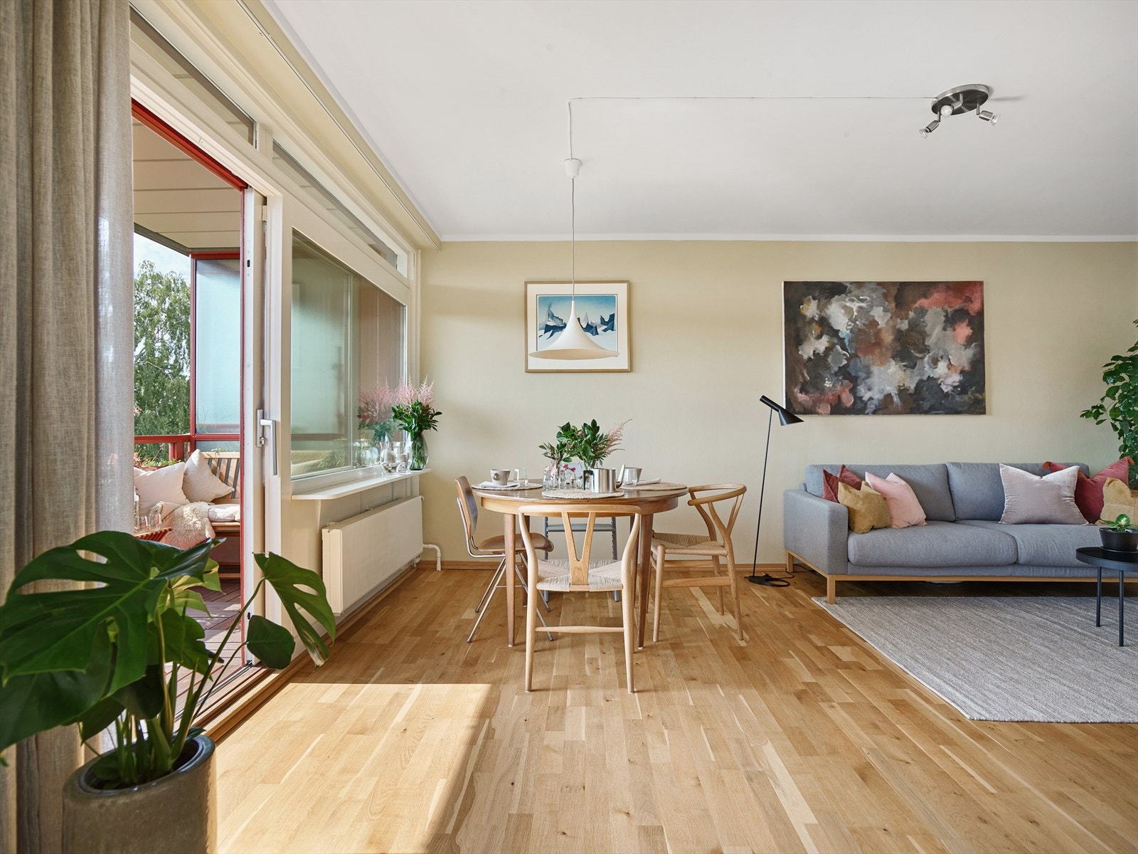 Parkett på gulv. Galleribilde