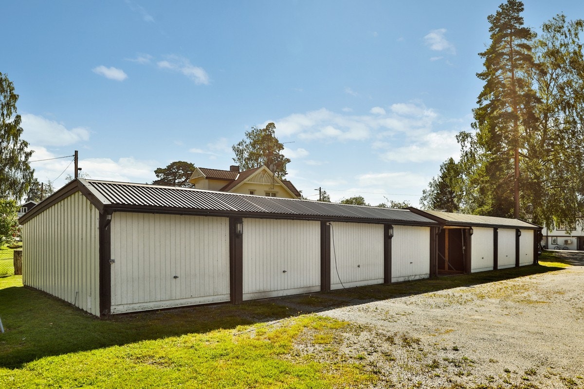 3 garasje (1) Galleribilde