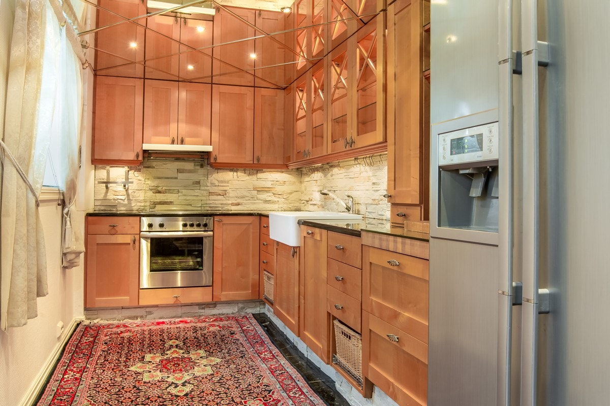 Pent kjøkken i kjeller Galleribilde