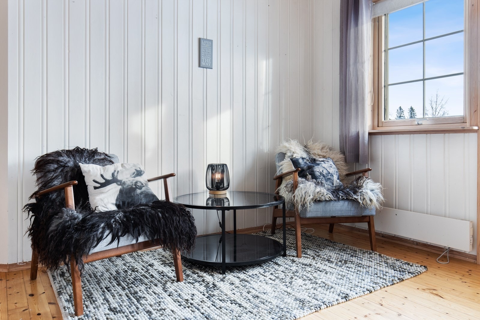 Plass til flott sittegruppe i andreetasjen. Galleribilde