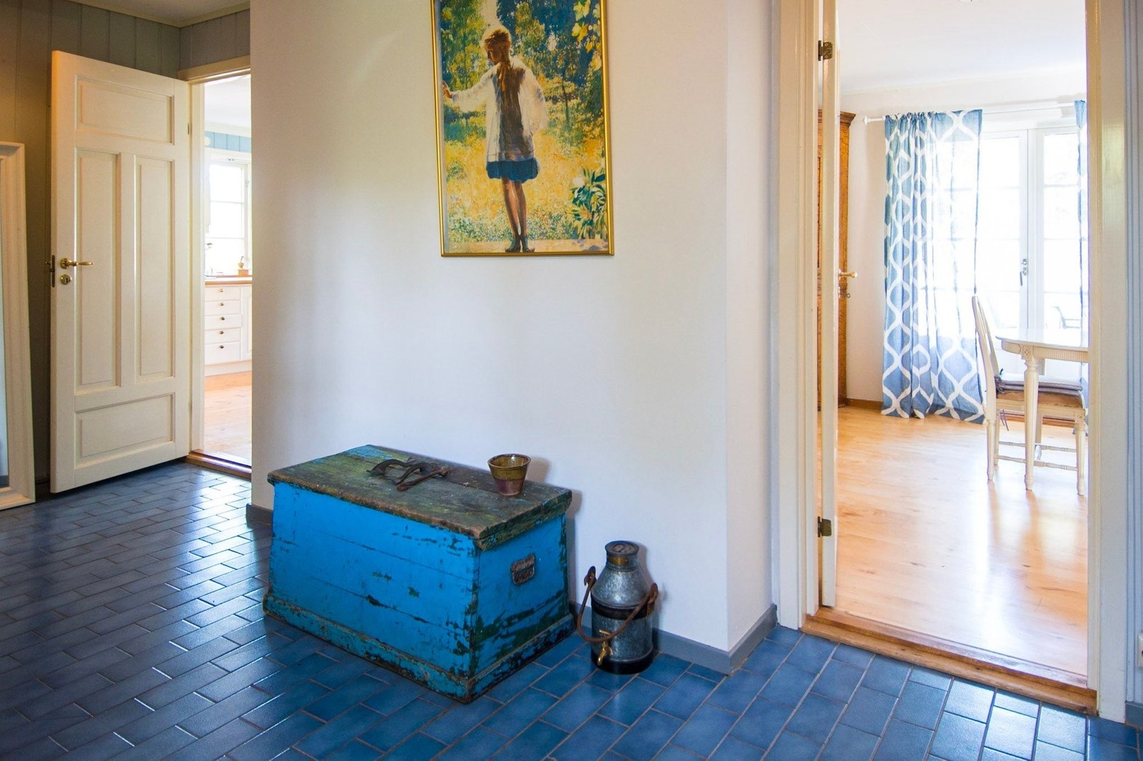 Stor og romslig gang. Galleribilde