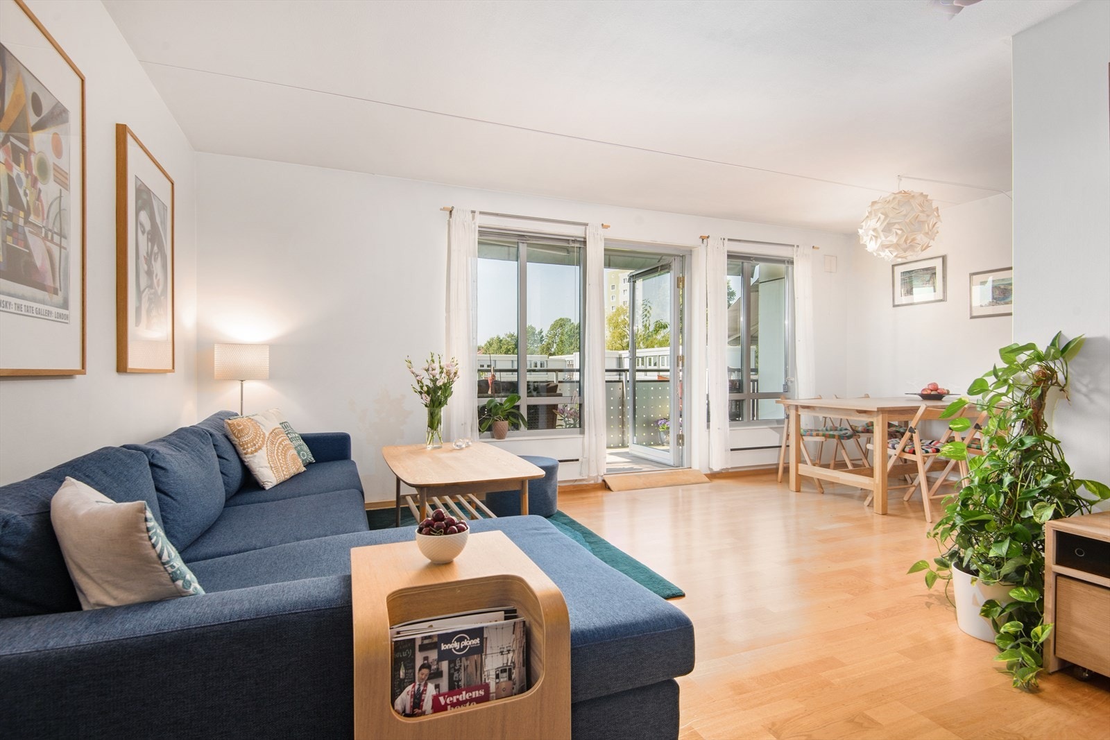 DNB Eiendom avdeling Vålerenga ved Marianne Stoveland har gleden av å presentere en lys og luftig 3- roms selveier i Etterstadkroken 5D. Galleribilde