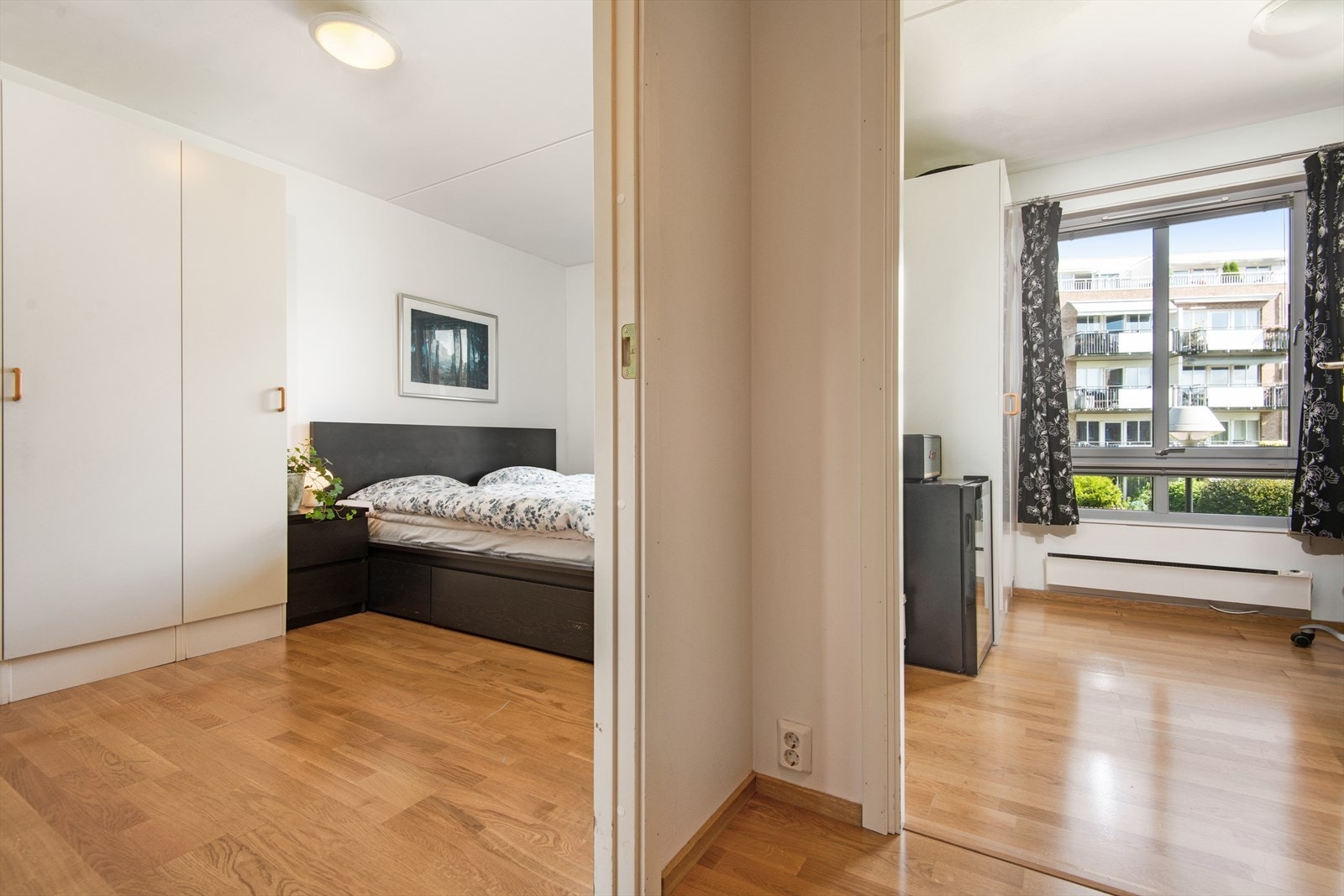 Leiligheten har to gode soverom som ligger i tilknytning til entreen. Galleribilde