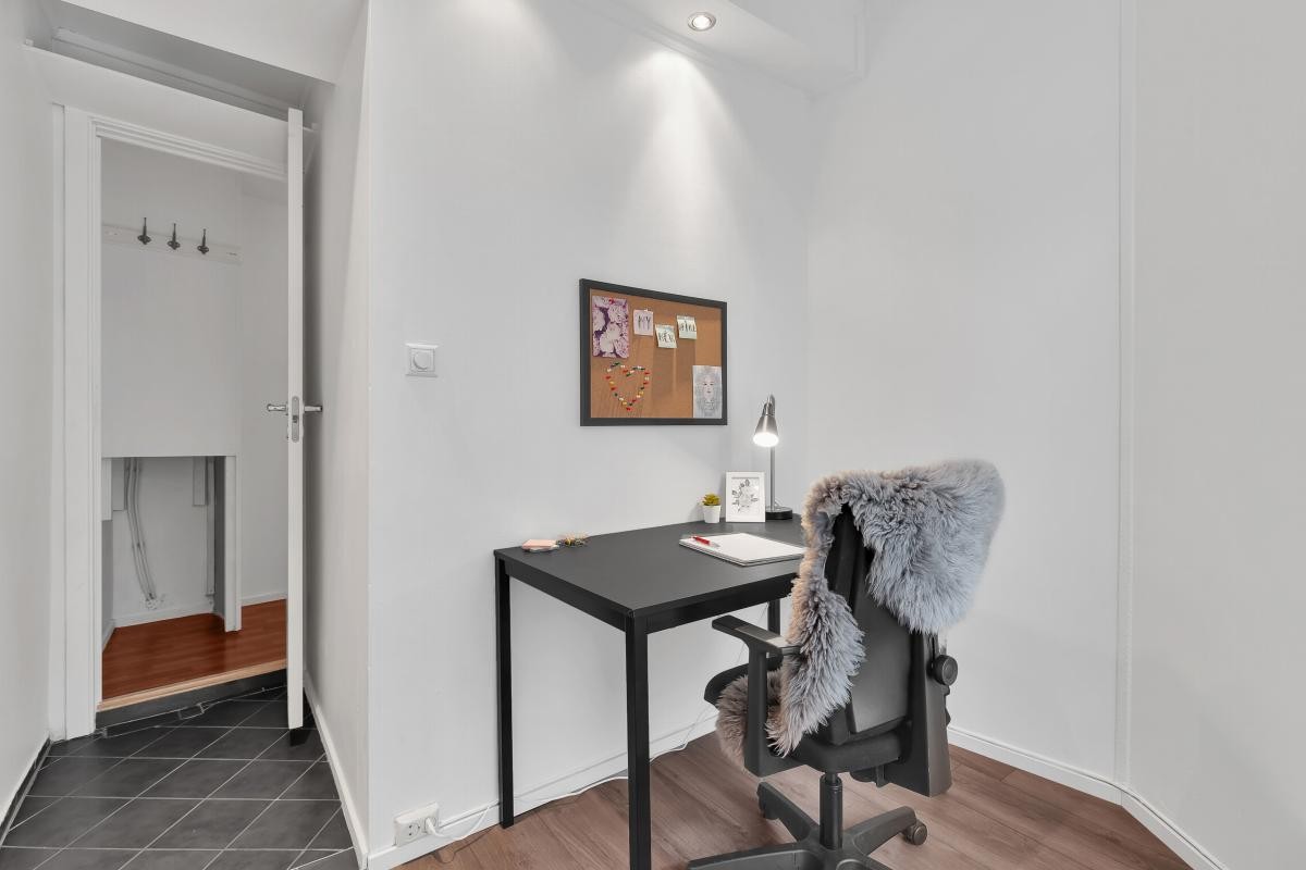 Soverom 3 mot indre gård Galleribilde