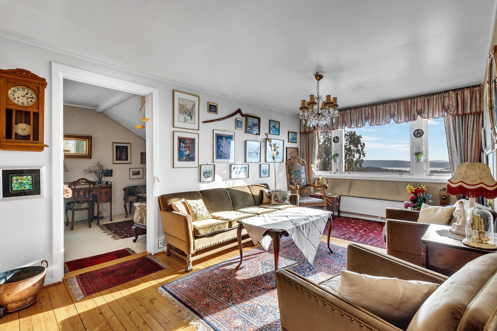 Stue 2.etg Galleribilde