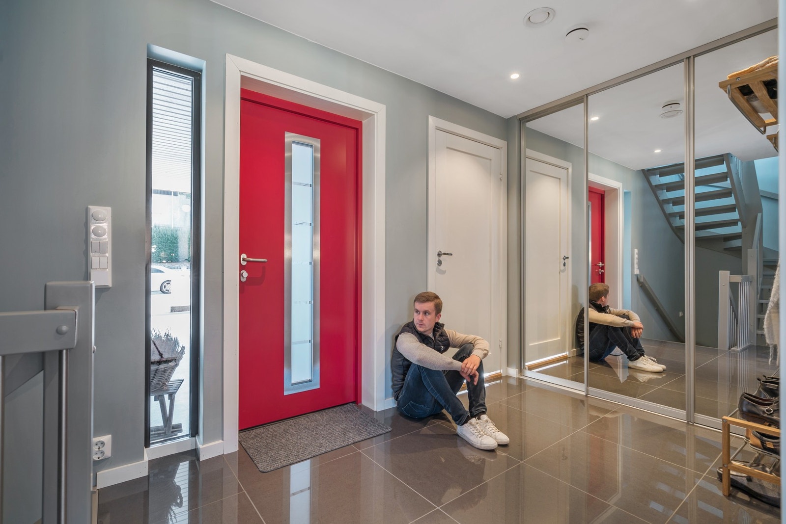 Første møte med Rogalandgata 128 A, megler mister pusten av inntrykk, og trenger en pust i bakken. Imponerende. Galleribilde