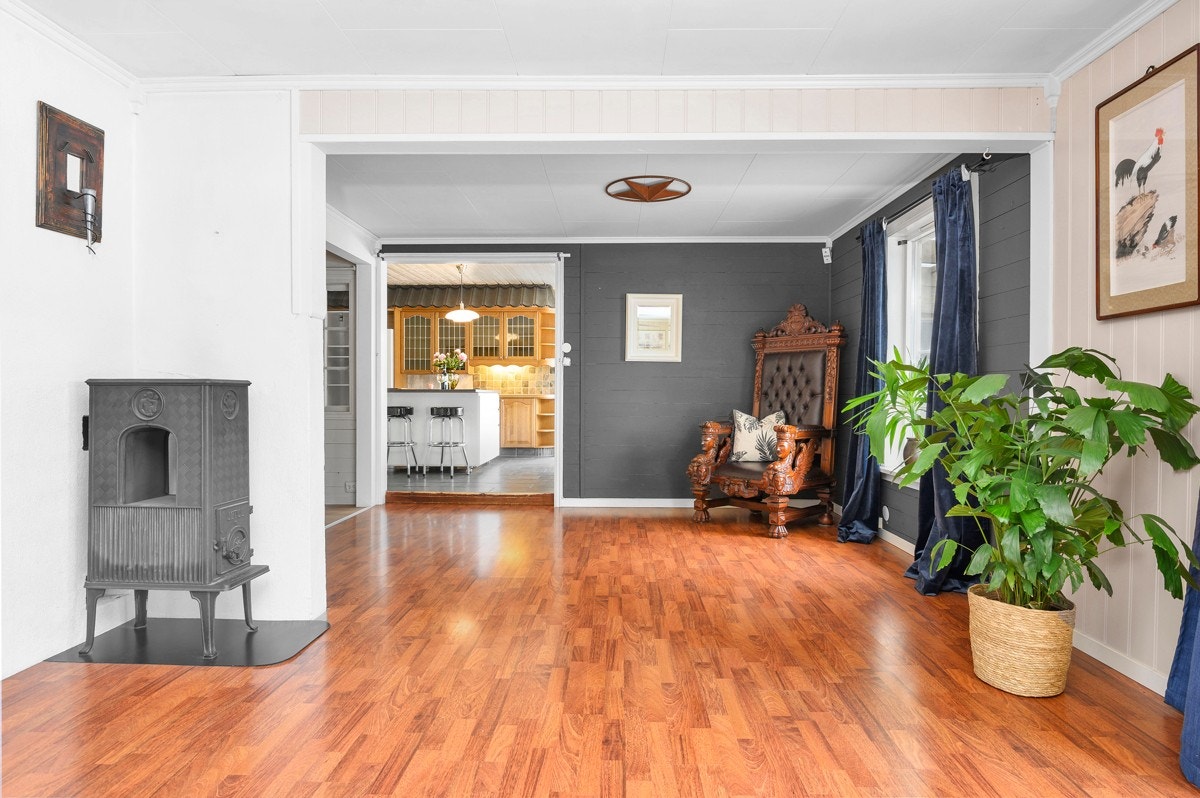 Stue med utgang til terrasse Galleribilde