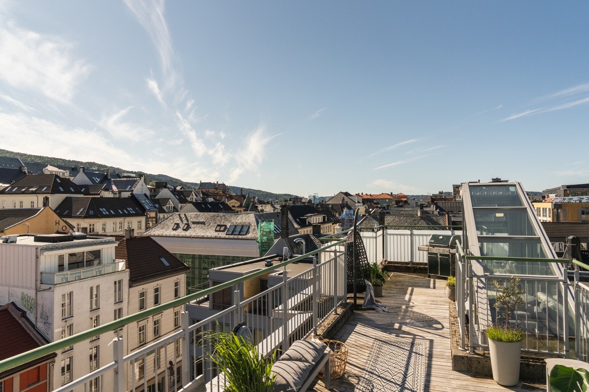 Her er god plass til å innrede med utemøbler, planter og diverse etter eget ønske. Galleribilde