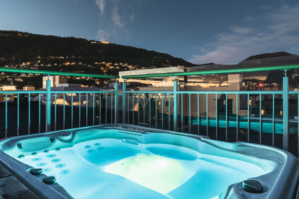 - Galleribilde