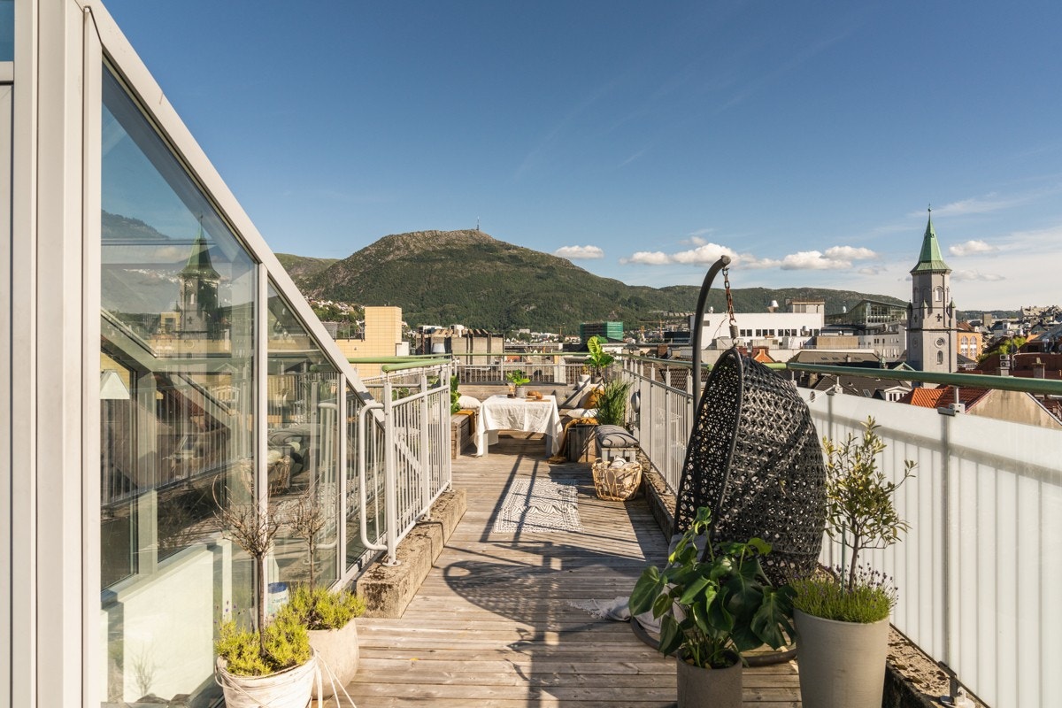 - Galleribilde