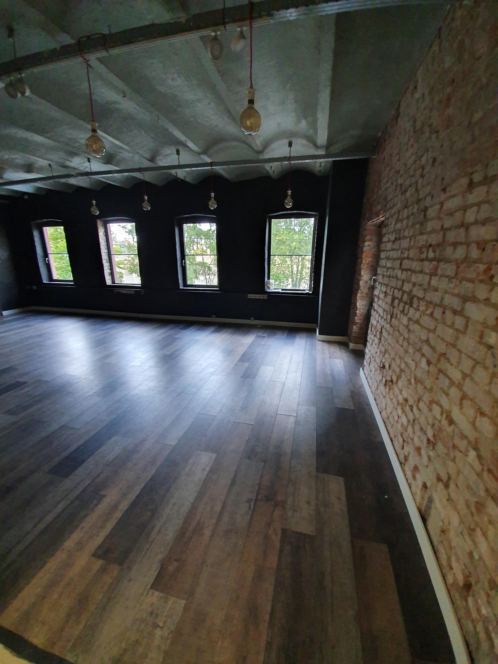 Fresh kontordel. Galleribilde