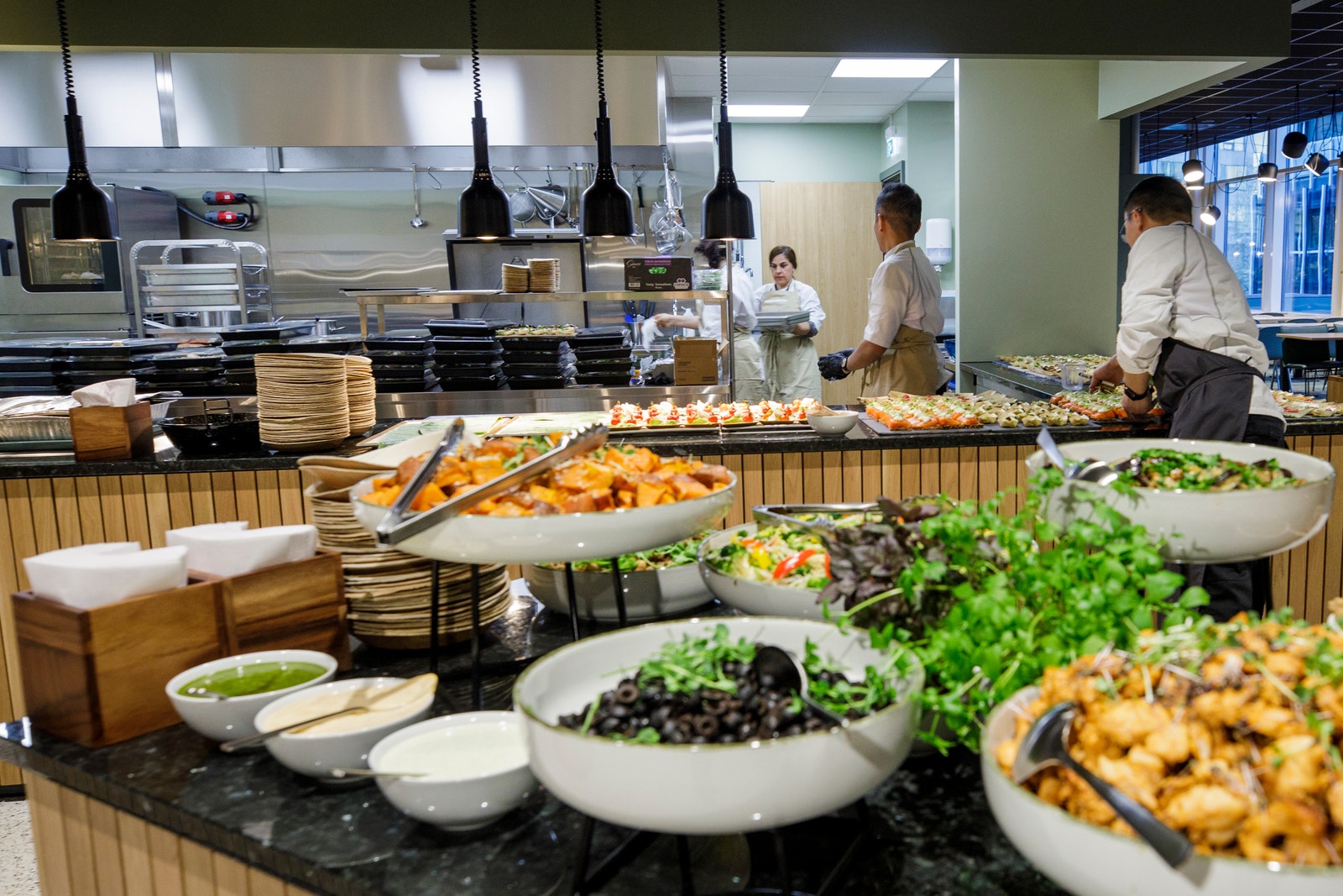 Sunn og god mat i Provianten hver dag Galleribilde