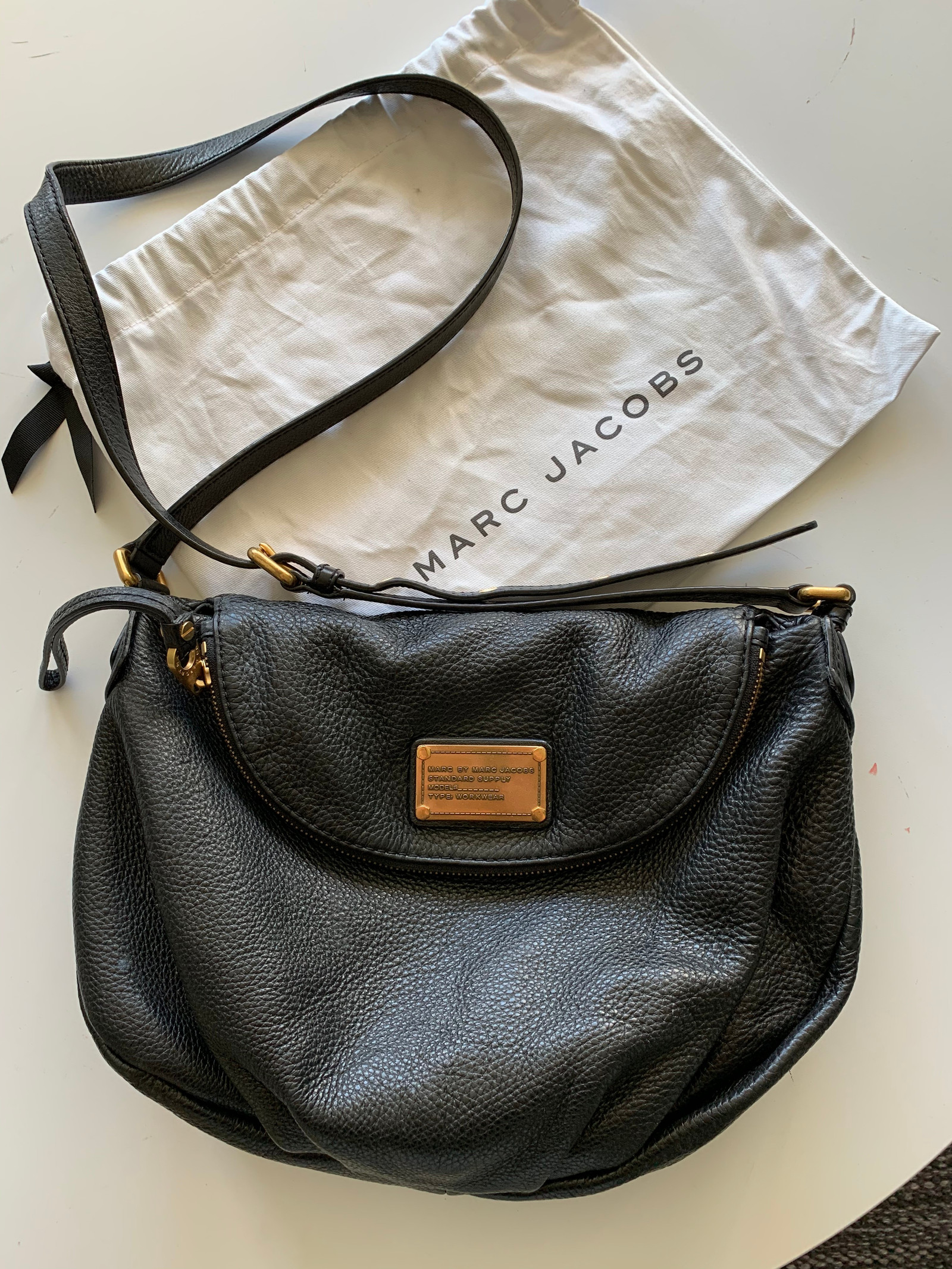 Marc Jacobs Natasha classic q medium | FINN.no Marc by Marc Jacobs Natasha veske | FINN.no