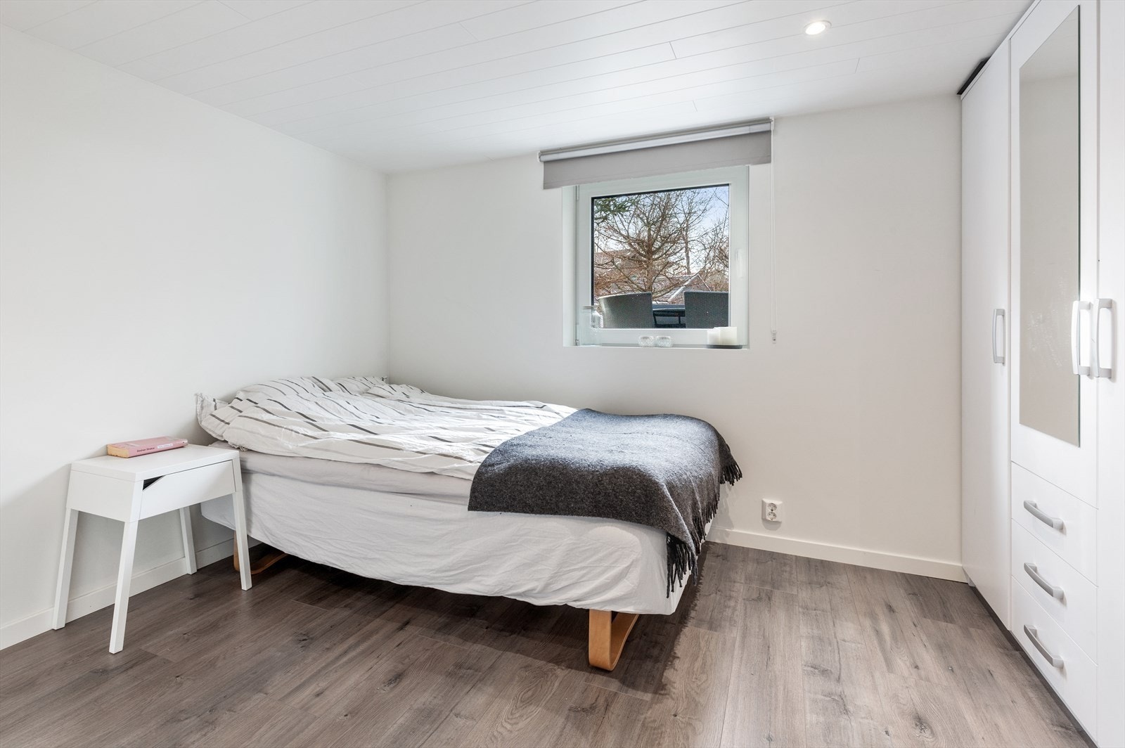 Soverom 2 (merk at leiligheten leies ut umøblert) Galleribilde