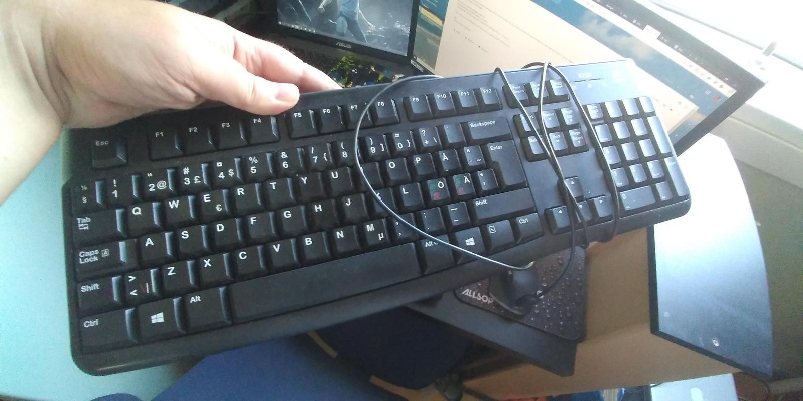 Logitech K120 Tastatur til salgs | FINN.no Logitech K120 tastatur billig | FINN.no