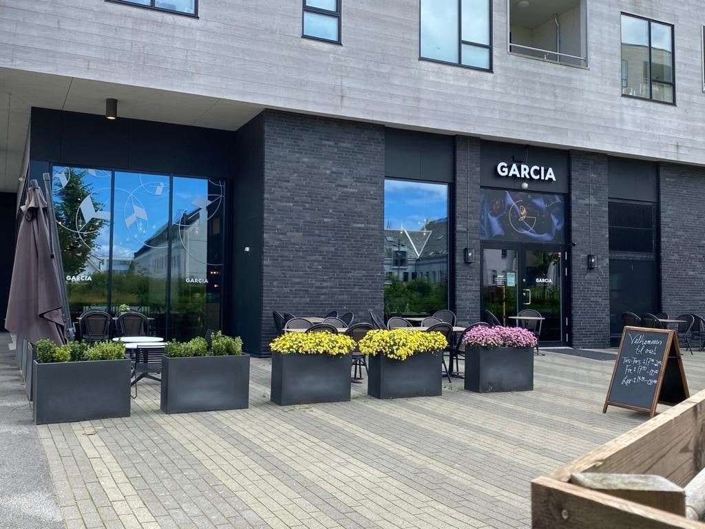 Flere spisesteder: Ostehuset, Garcia, Kanelsnurren, Gimlet, Pizzabakeren, Romsøe konditori, Taco Taqueria Galleribilde