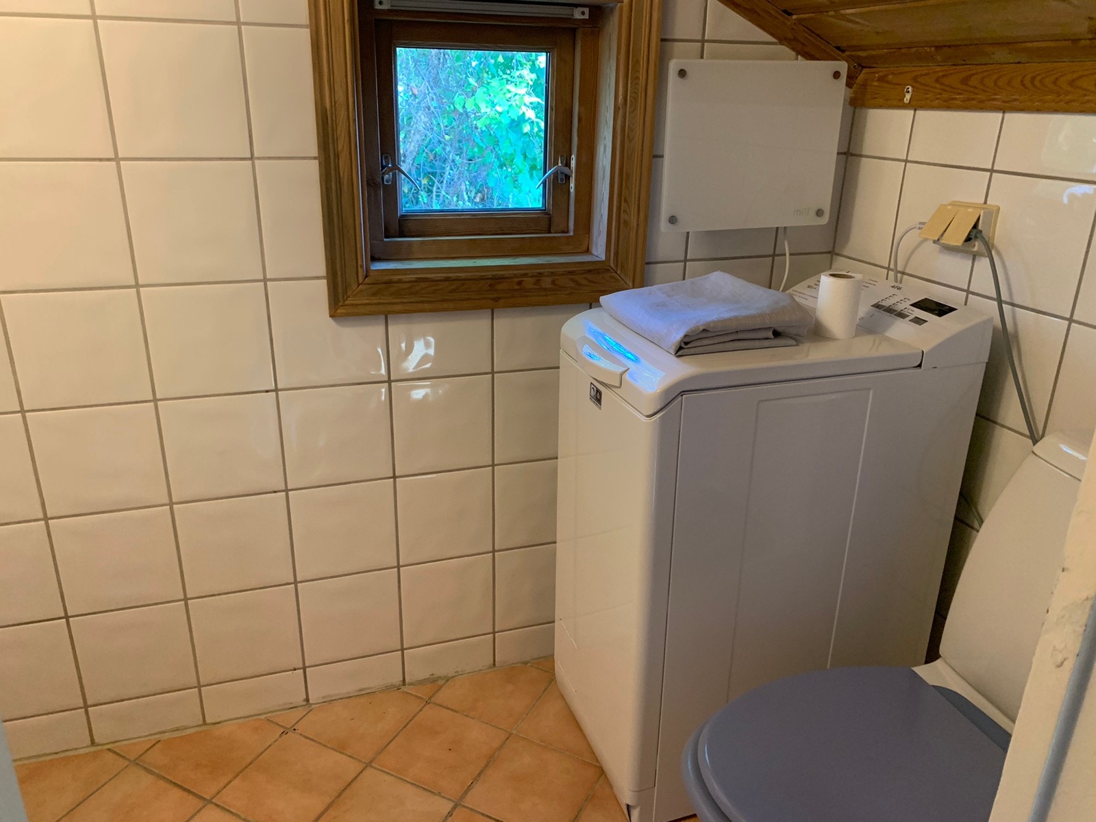 Bad m/vaskemaskin Galleribilde