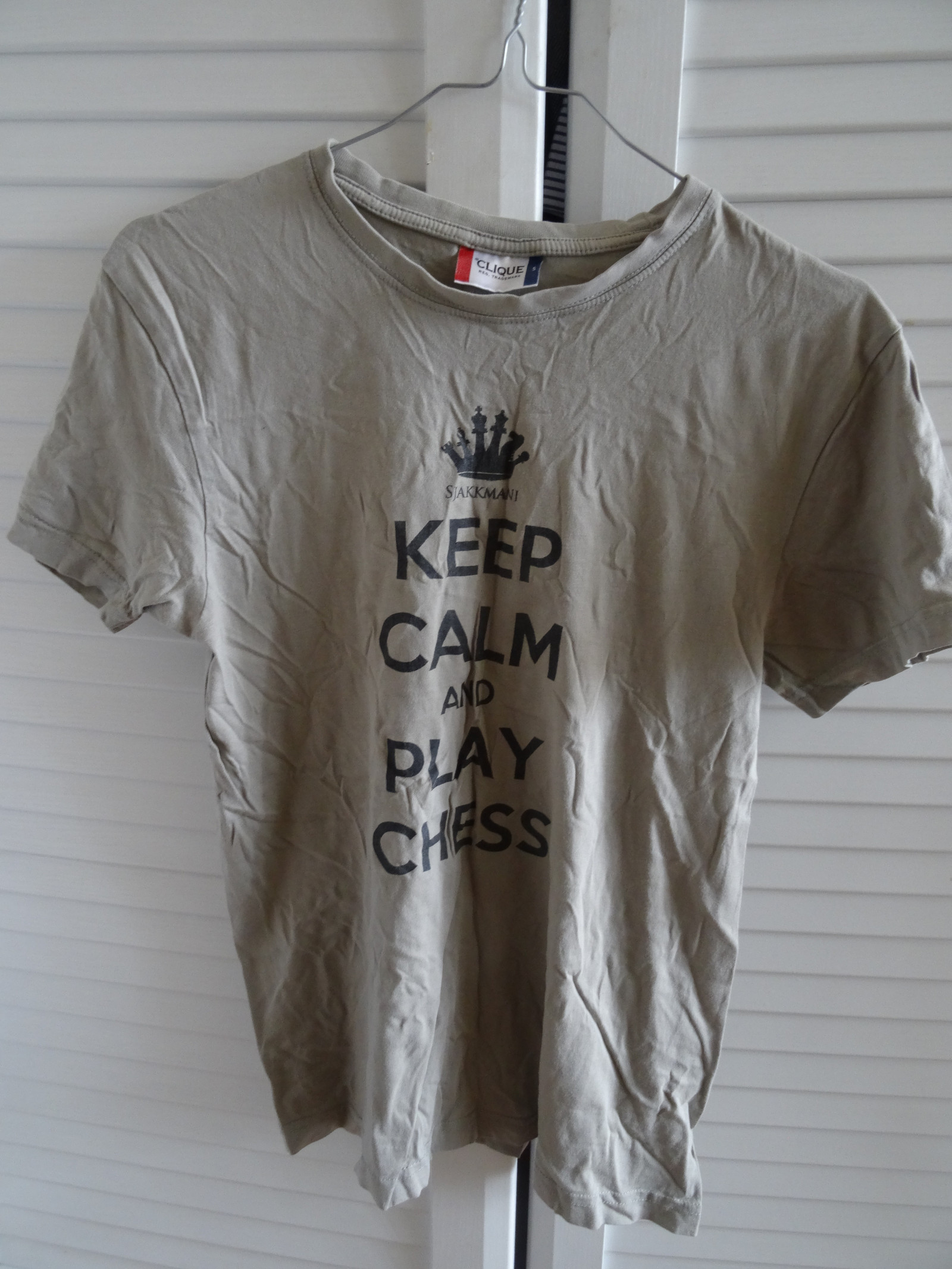Sjakk T shirt S | FINN.no Sjakk T shirt S | FINN.no