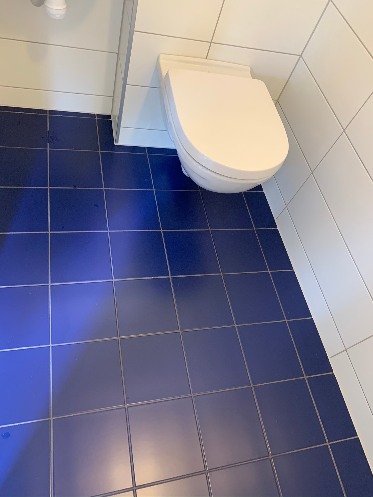 Varmekabler på bad Galleribilde