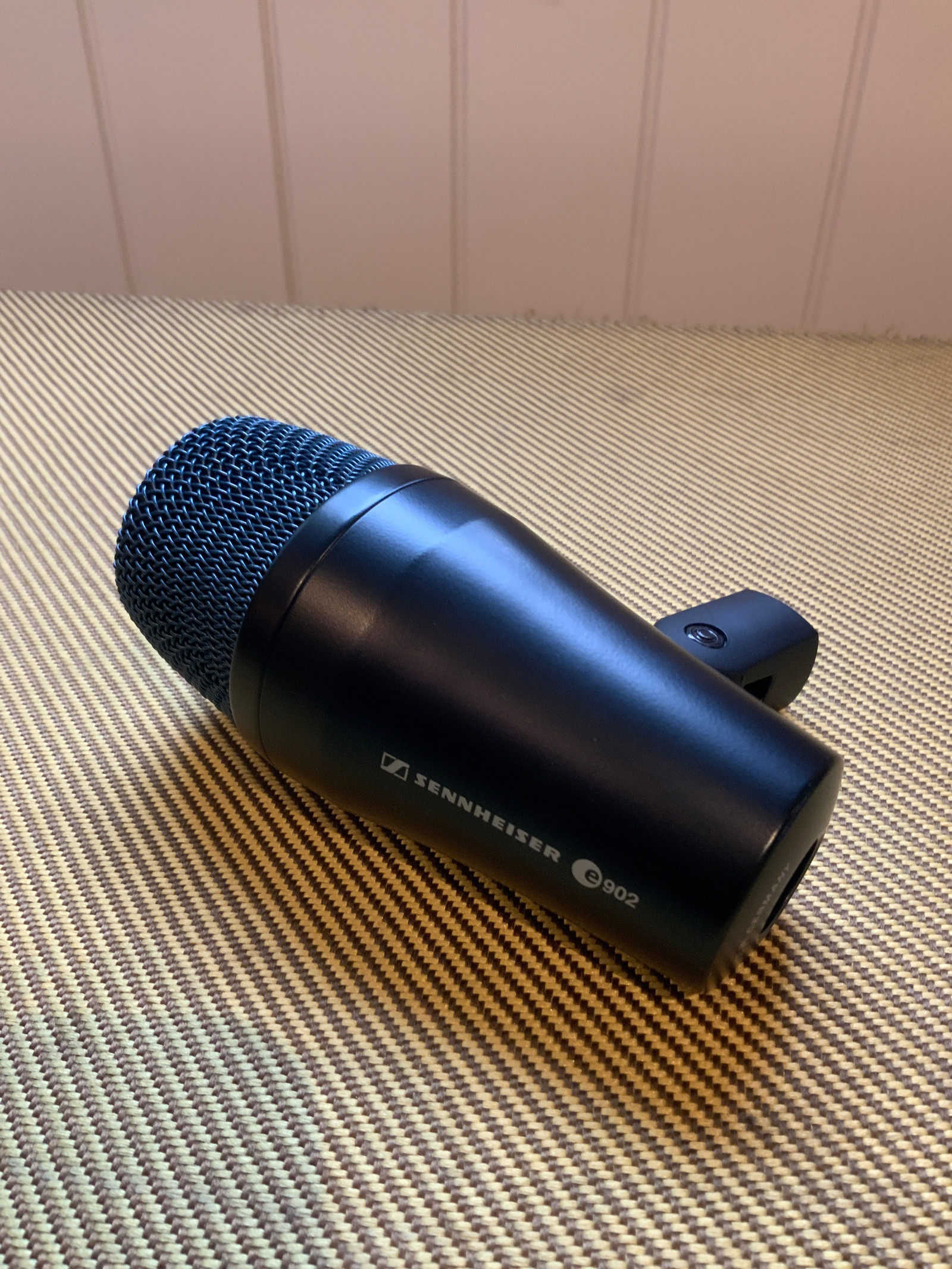 Sennheiser e902 Basstromme mikrofon | FINN.no Sennheiser e902 Dynamisk Mikrofoner